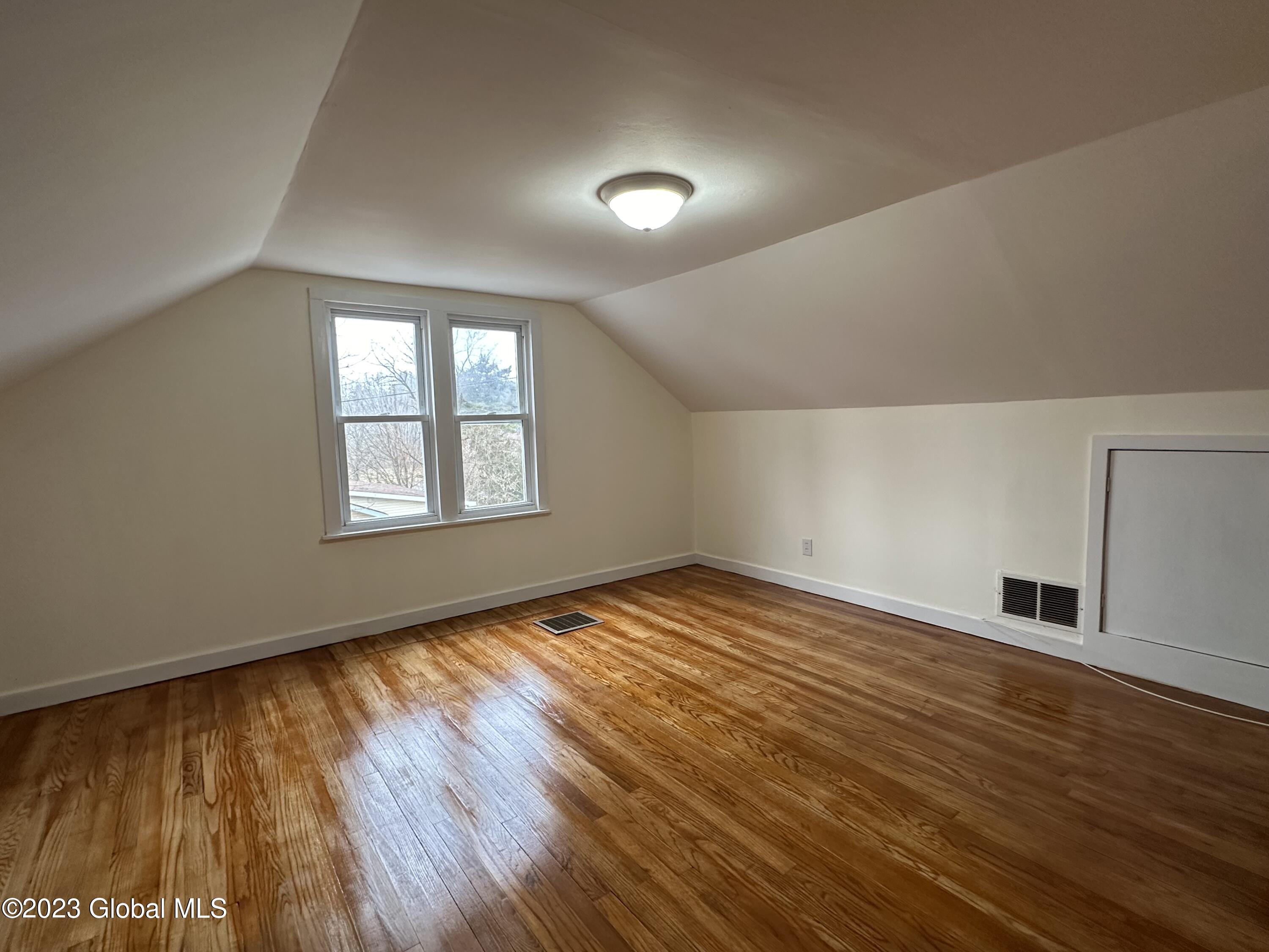 241 Cronin Road