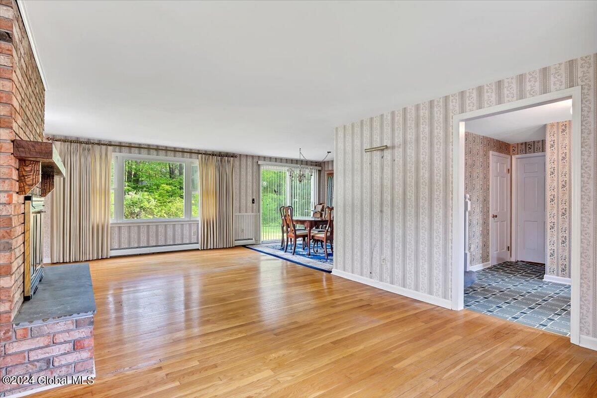 3 Nottingham Drive