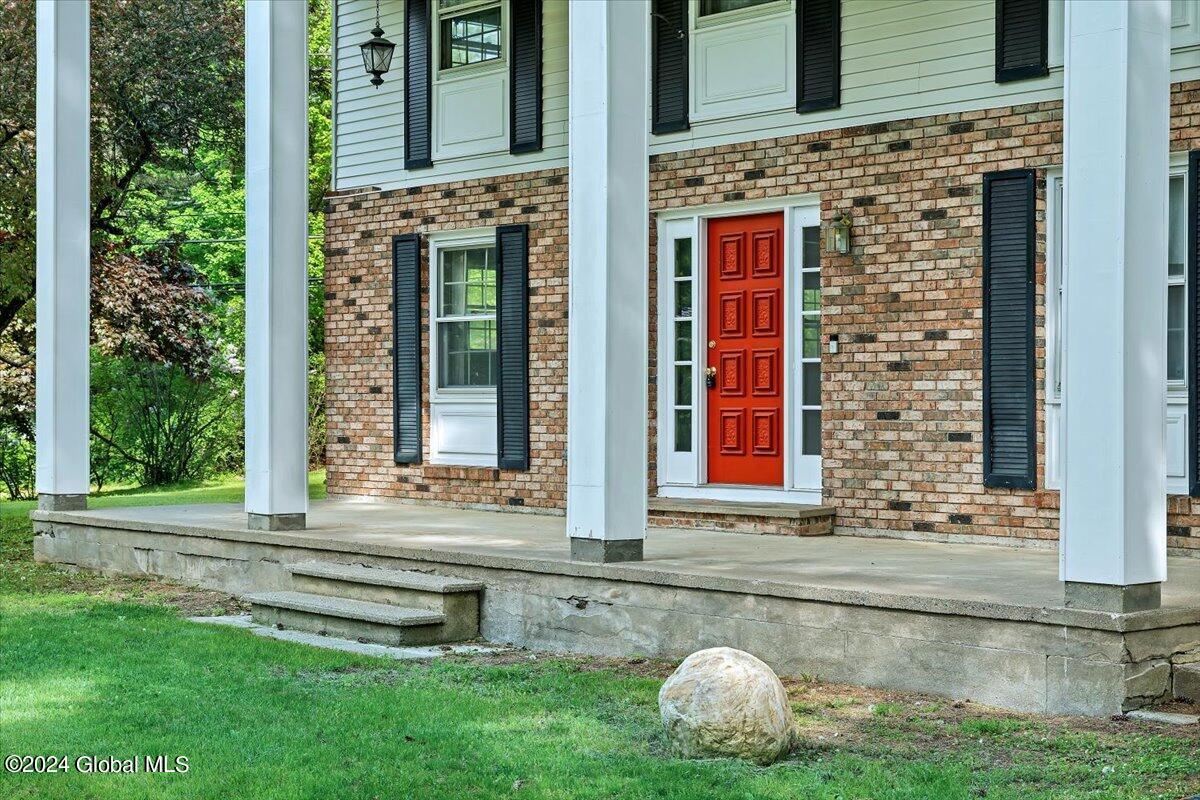 3 Nottingham Drive