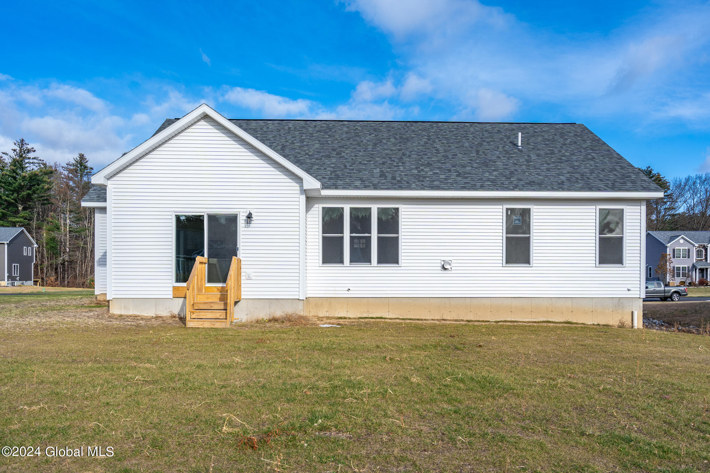 12 Eastpointe Drive
