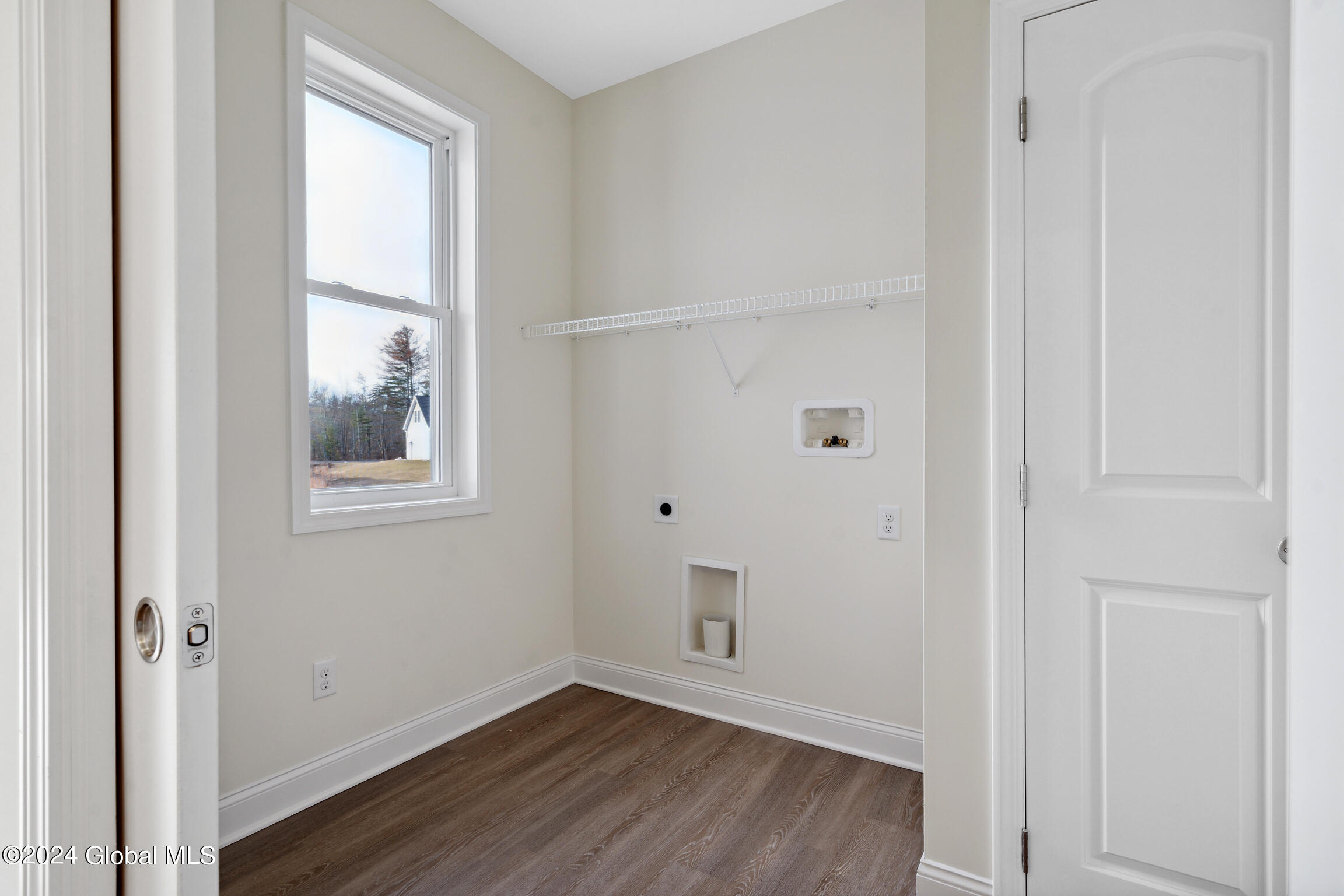 12 Eastpointe Drive