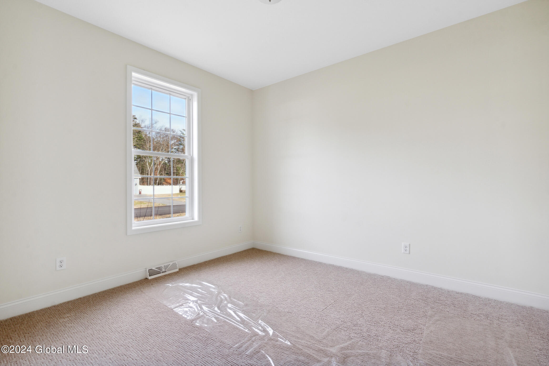 12 Eastpointe Drive