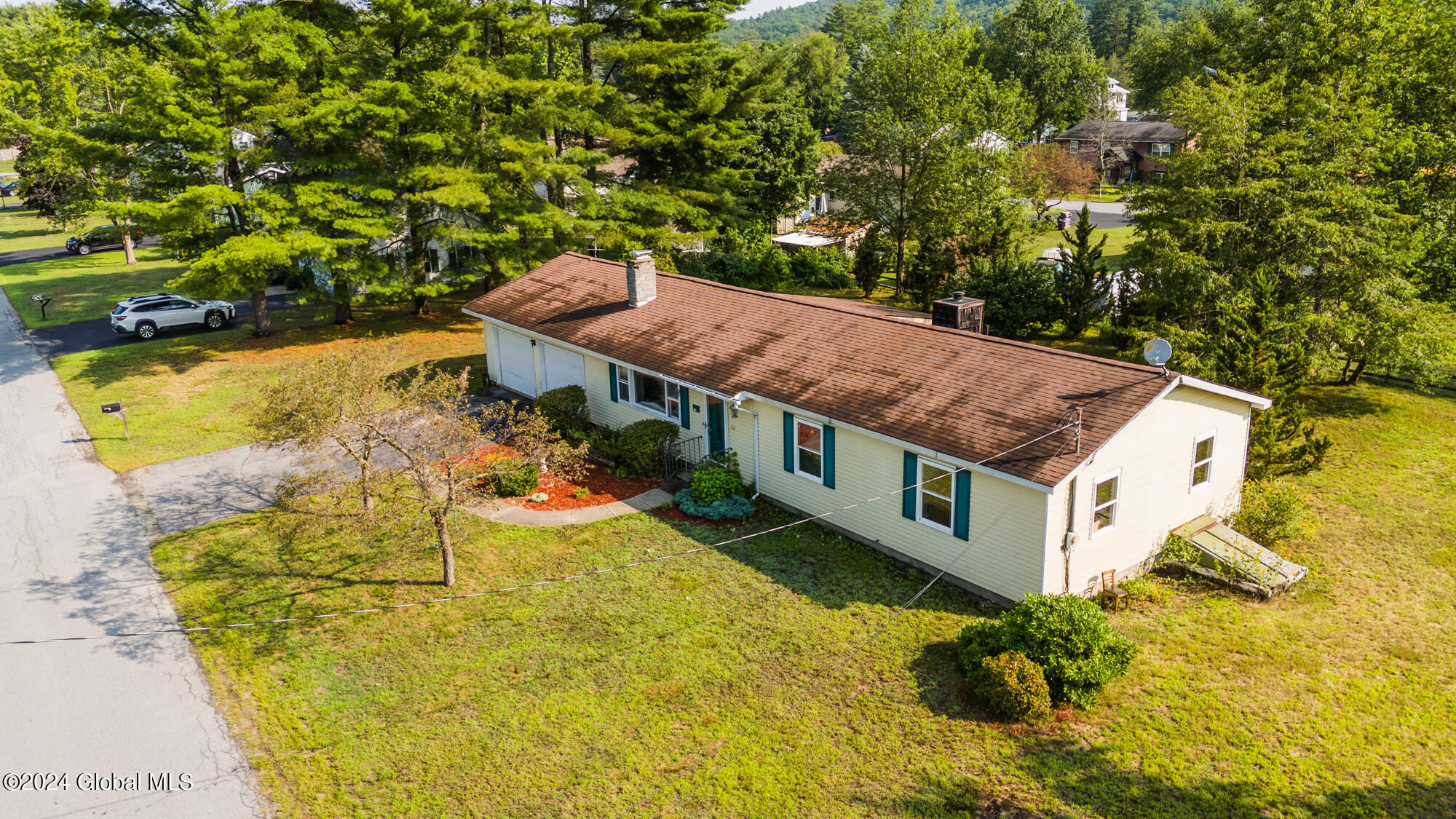 3 Keyes Street