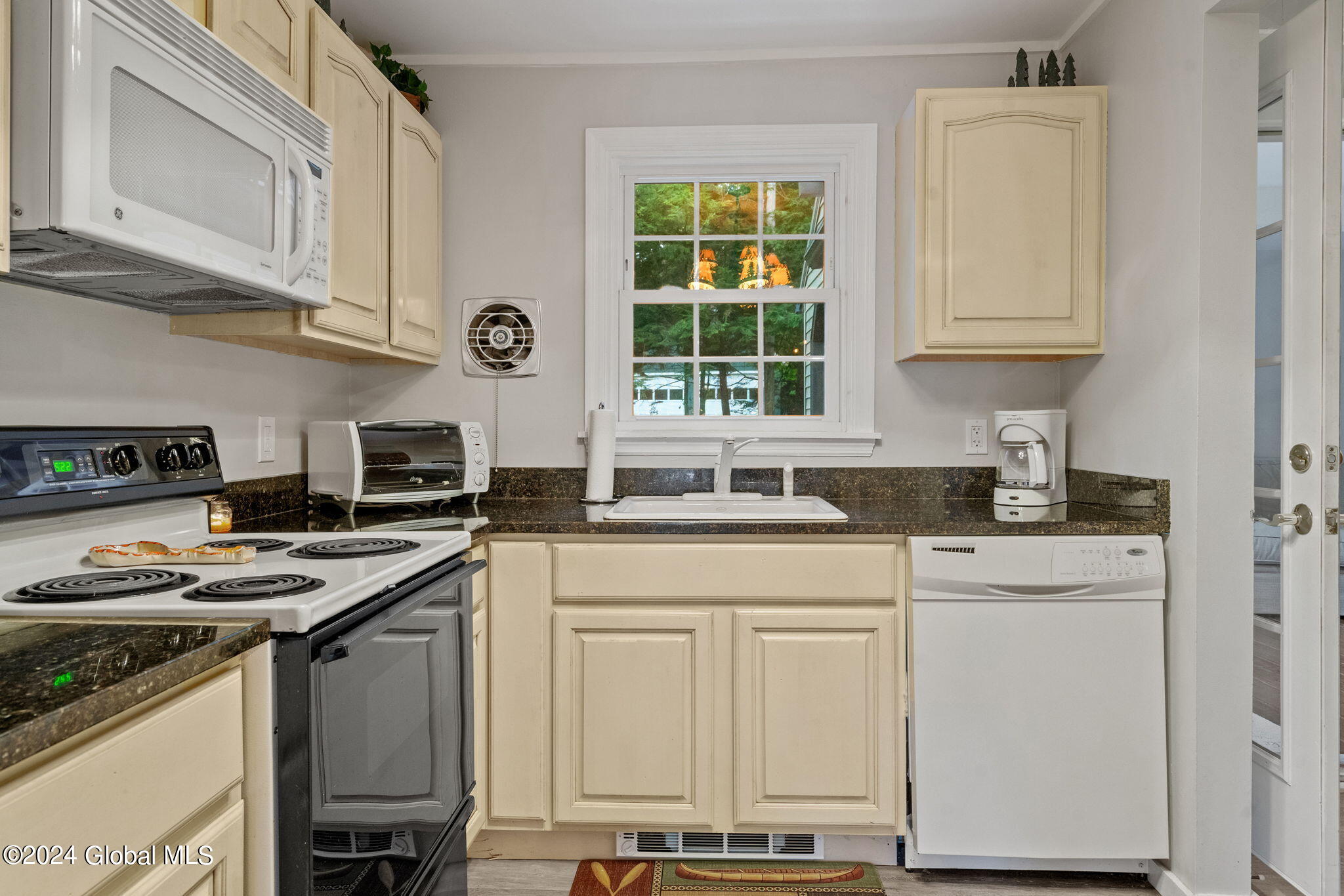 19 Heritage Village Road