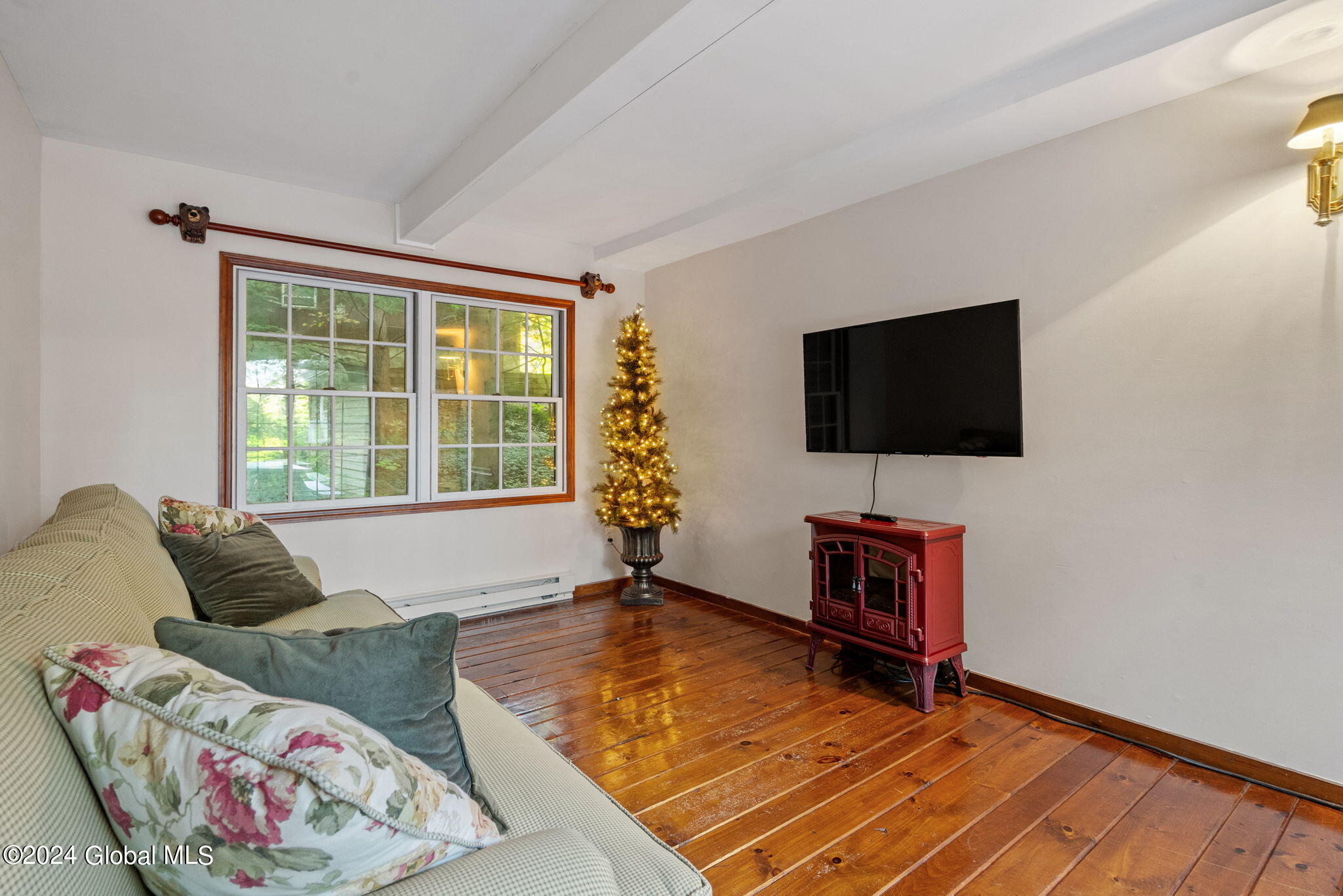 19 Heritage Village Road