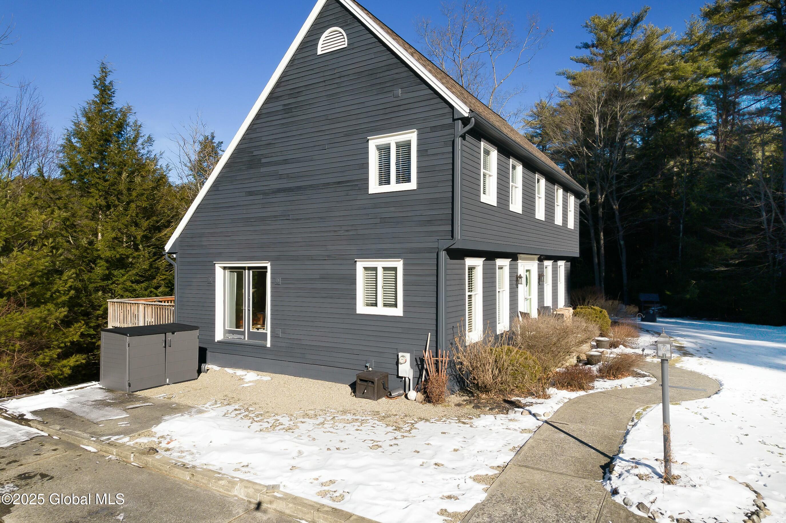 96 Hubbell Lane