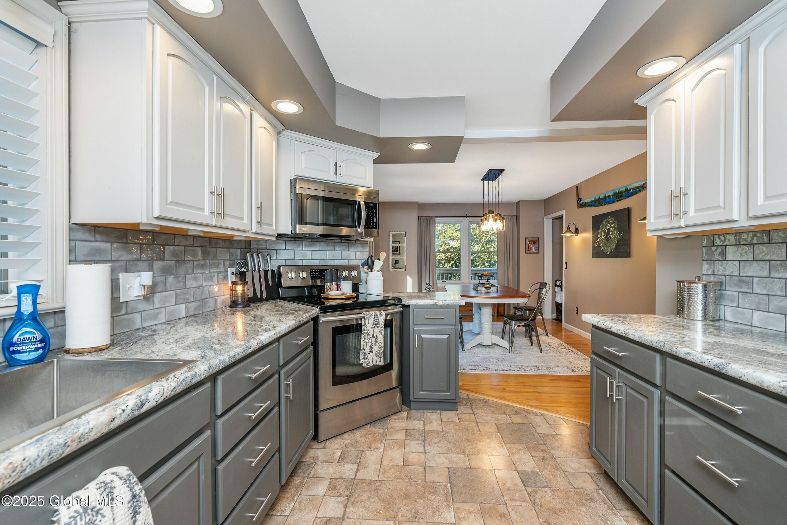 96 Hubbell Lane