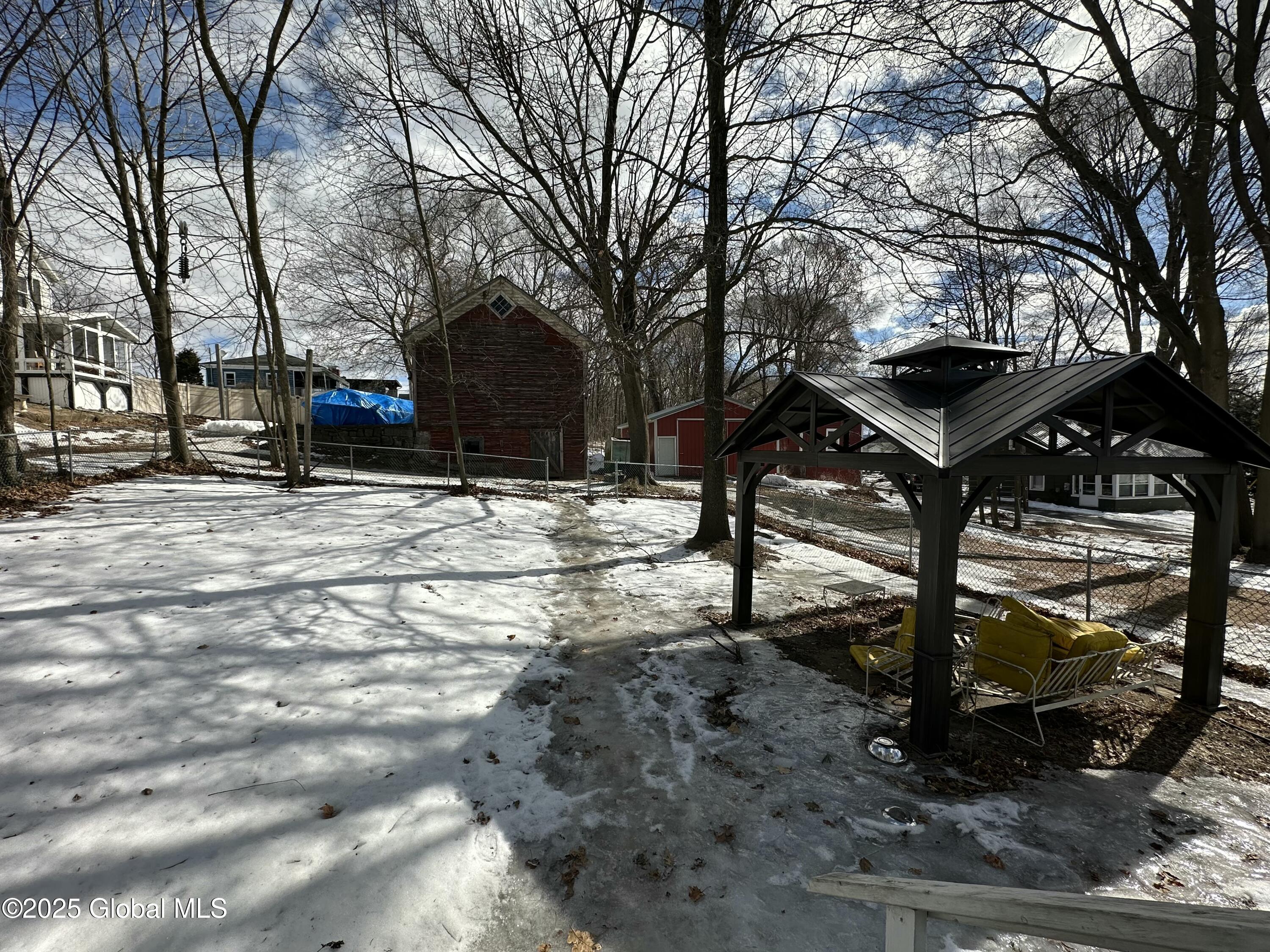 10 Burgoyne Avenue