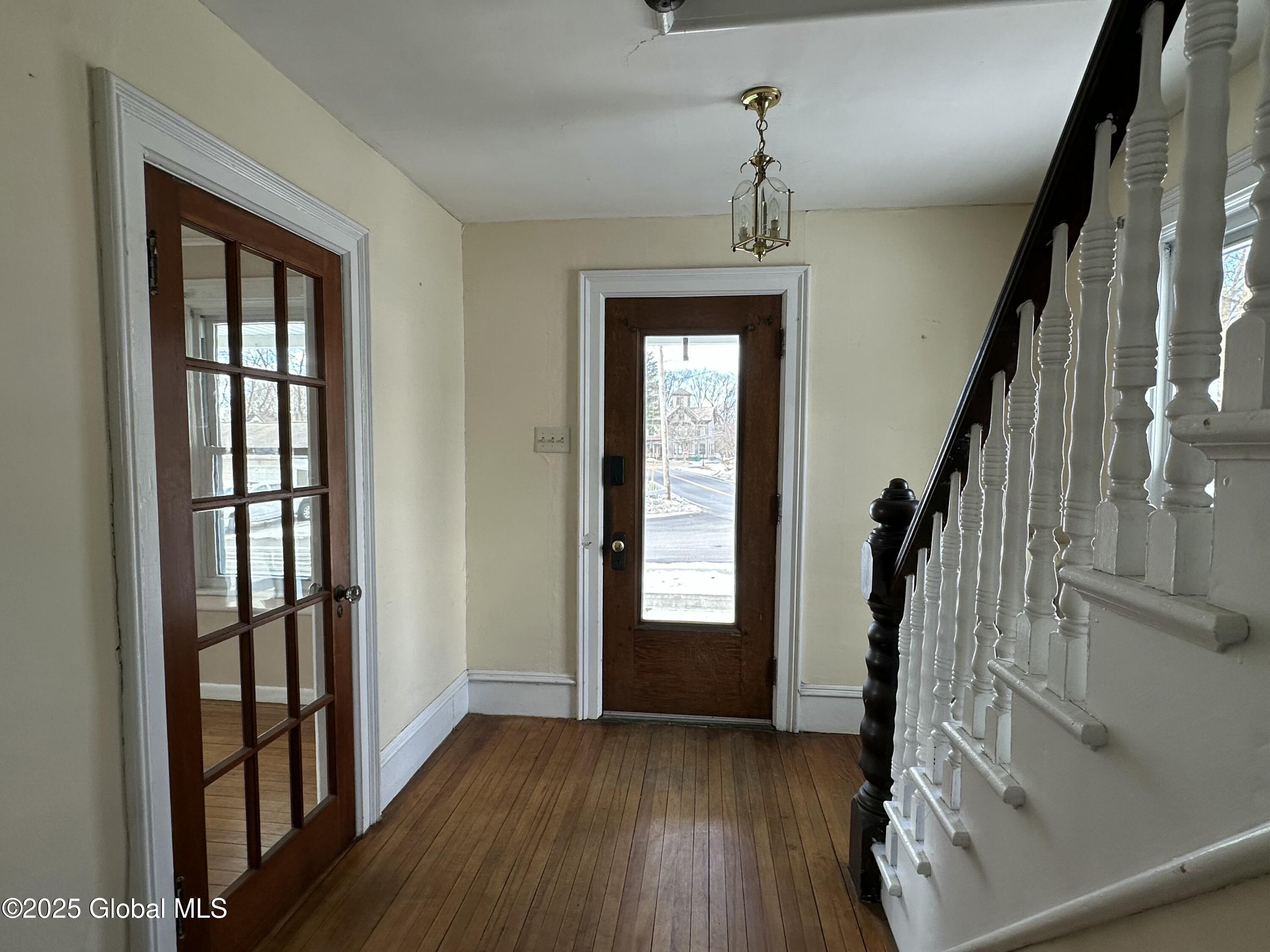 10 Burgoyne Avenue