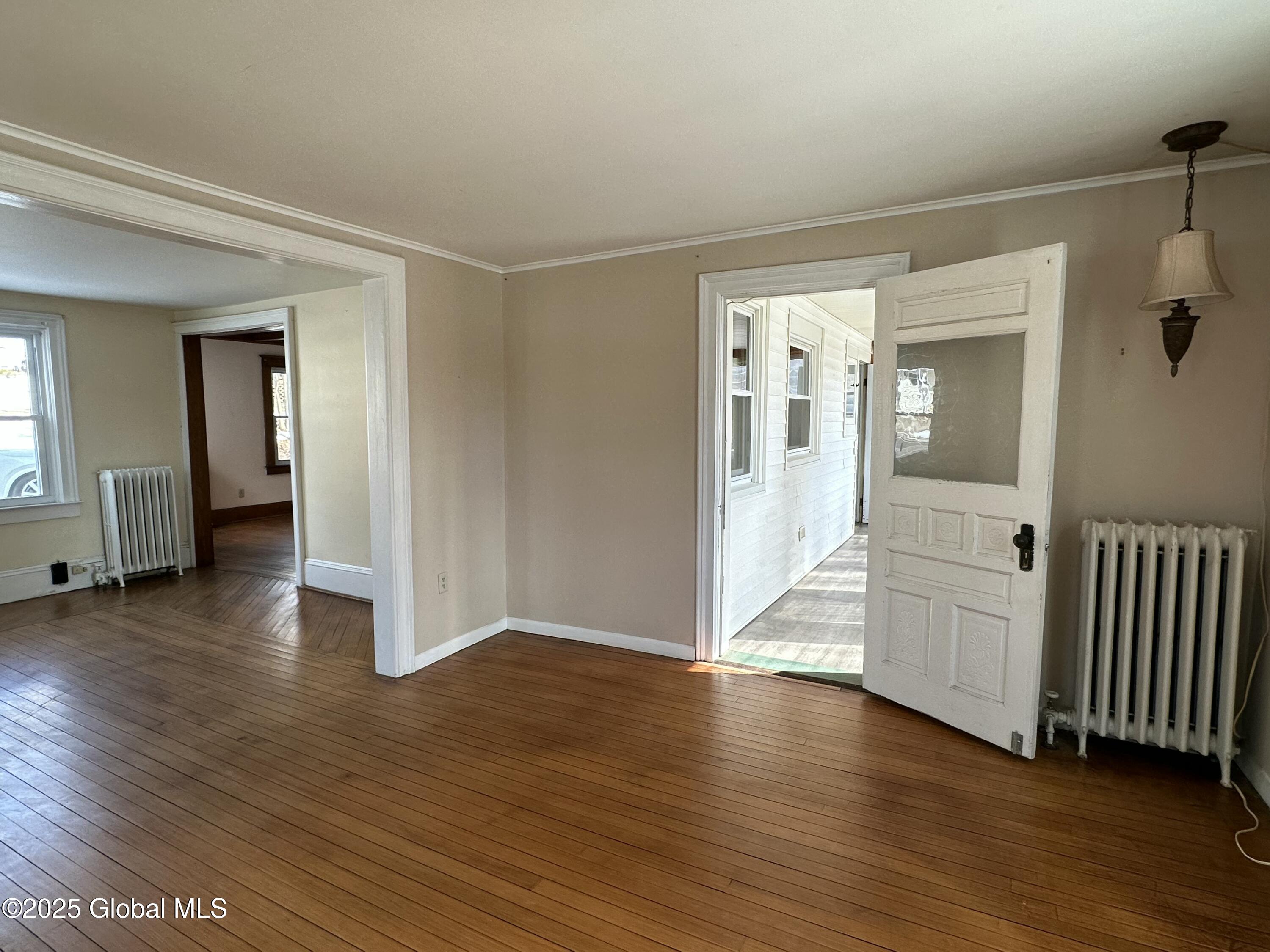 10 Burgoyne Avenue