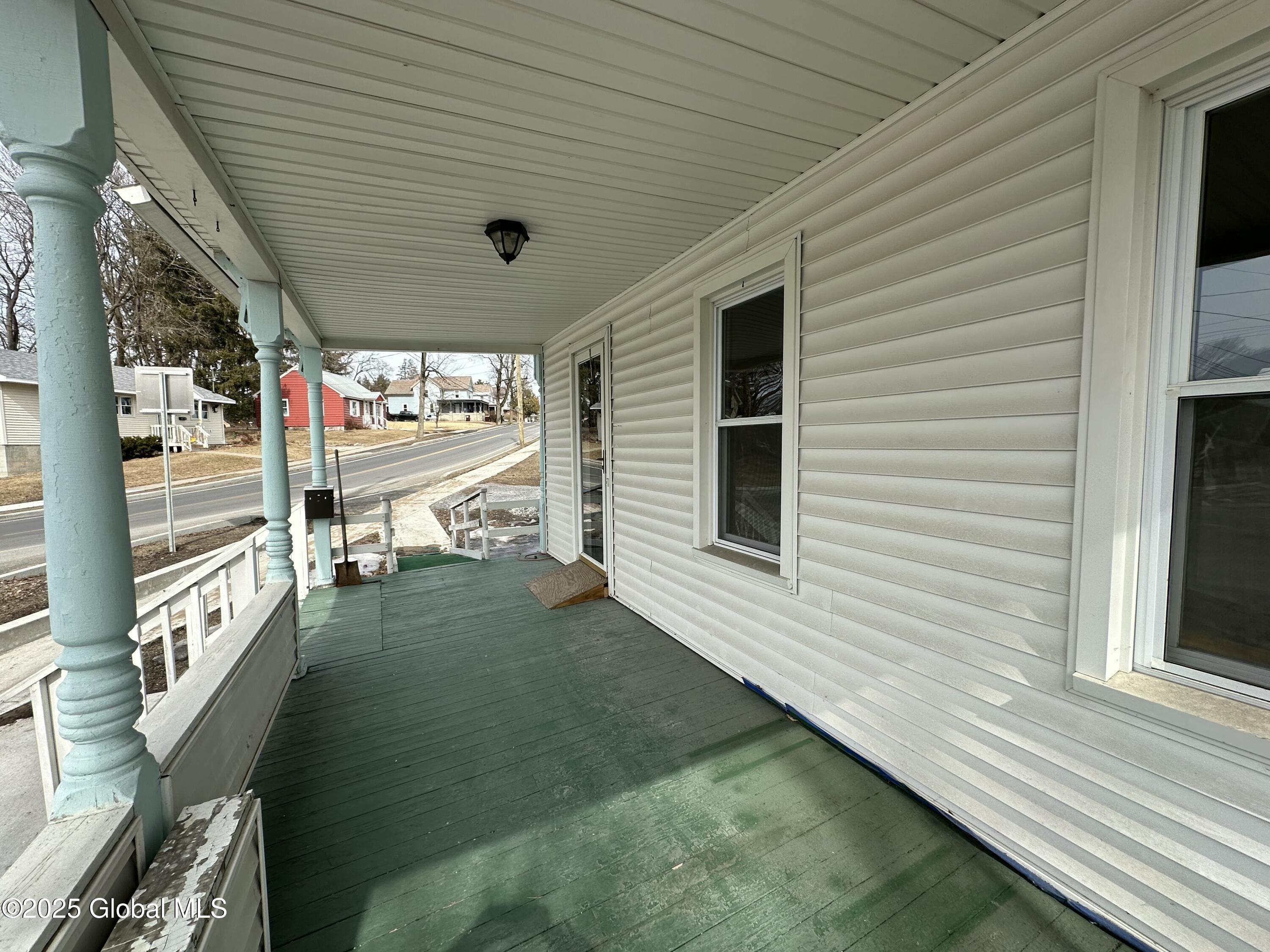 10 Burgoyne Avenue