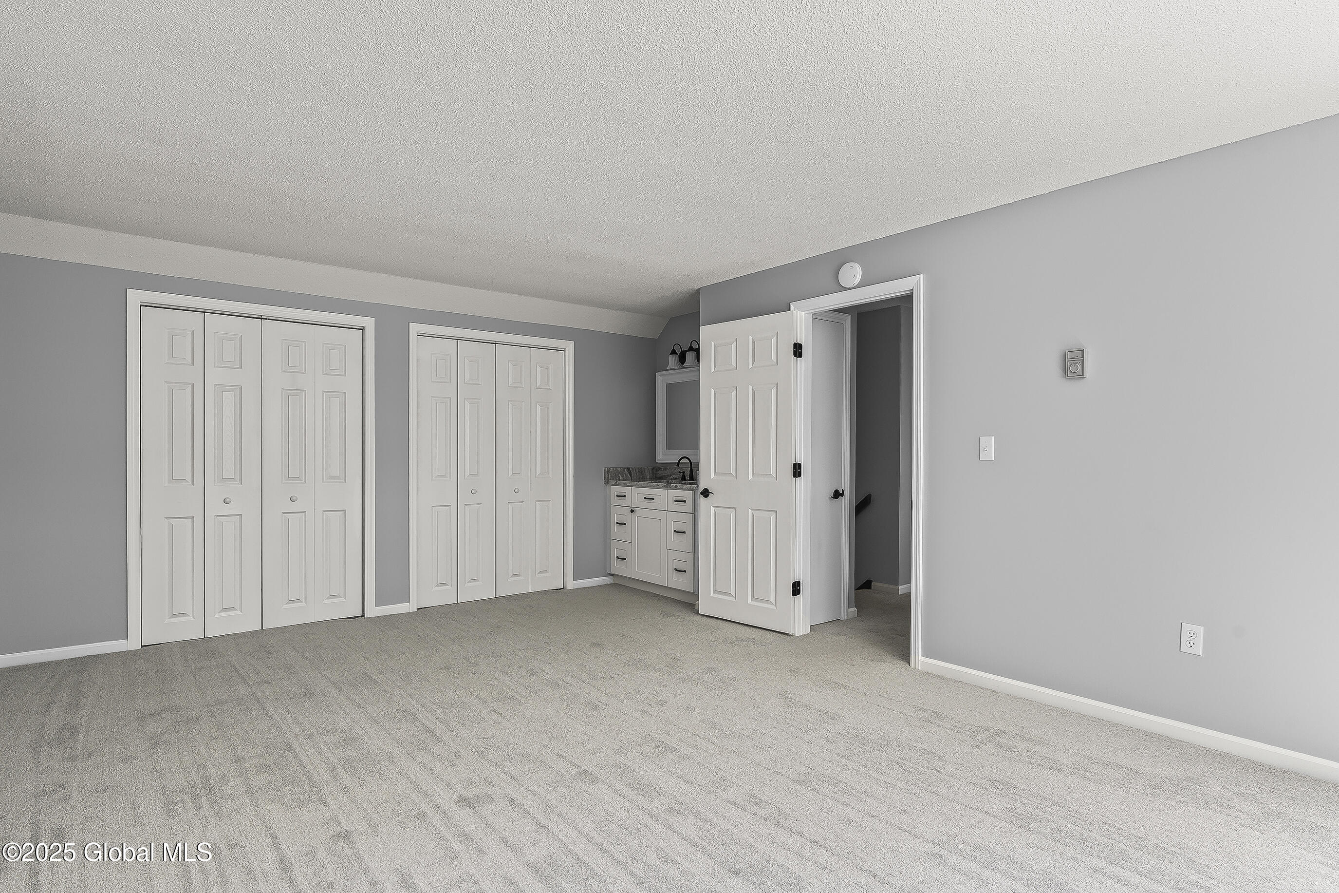 19 Sycamore Drive