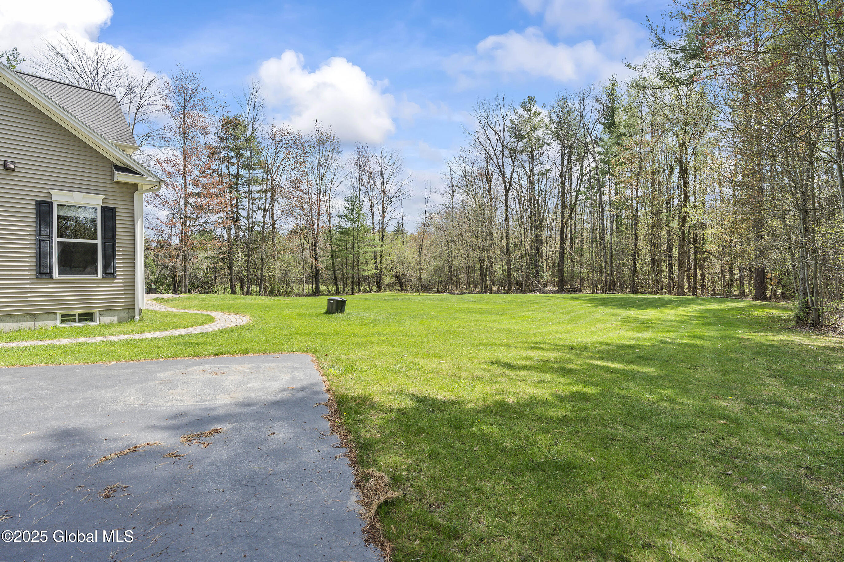 279 Round Lake Road