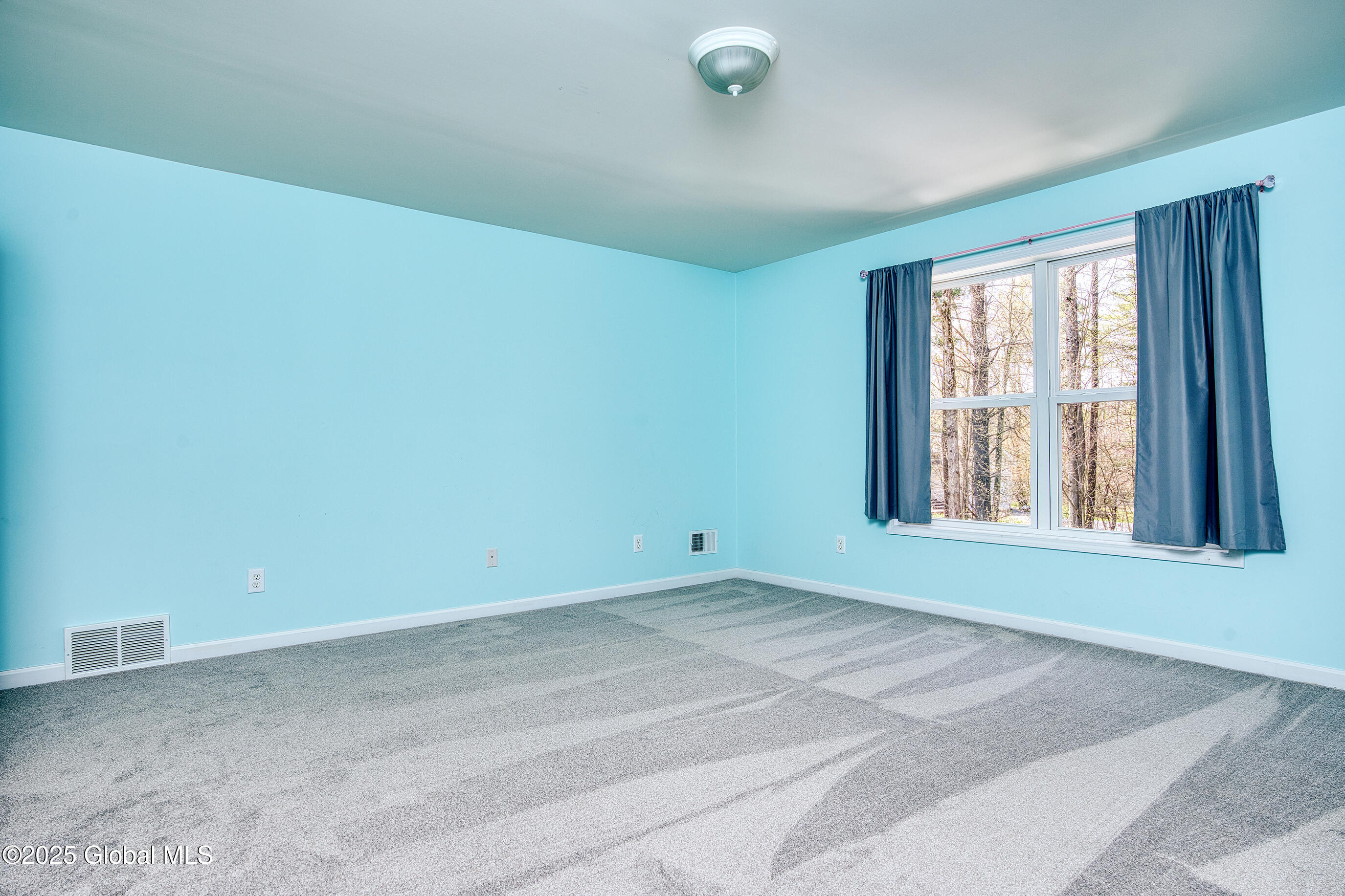 279 Round Lake Road