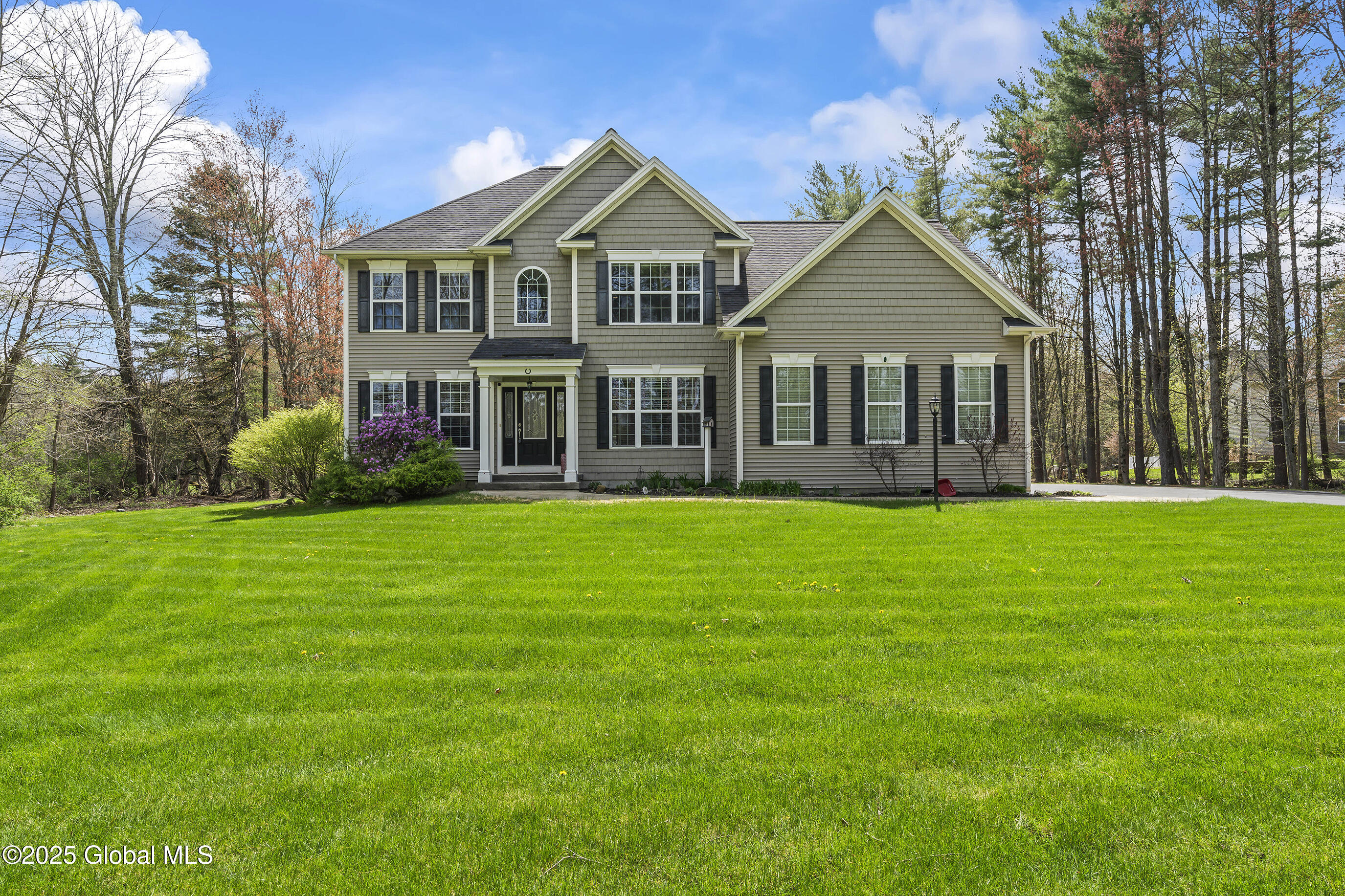 279 Round Lake Road