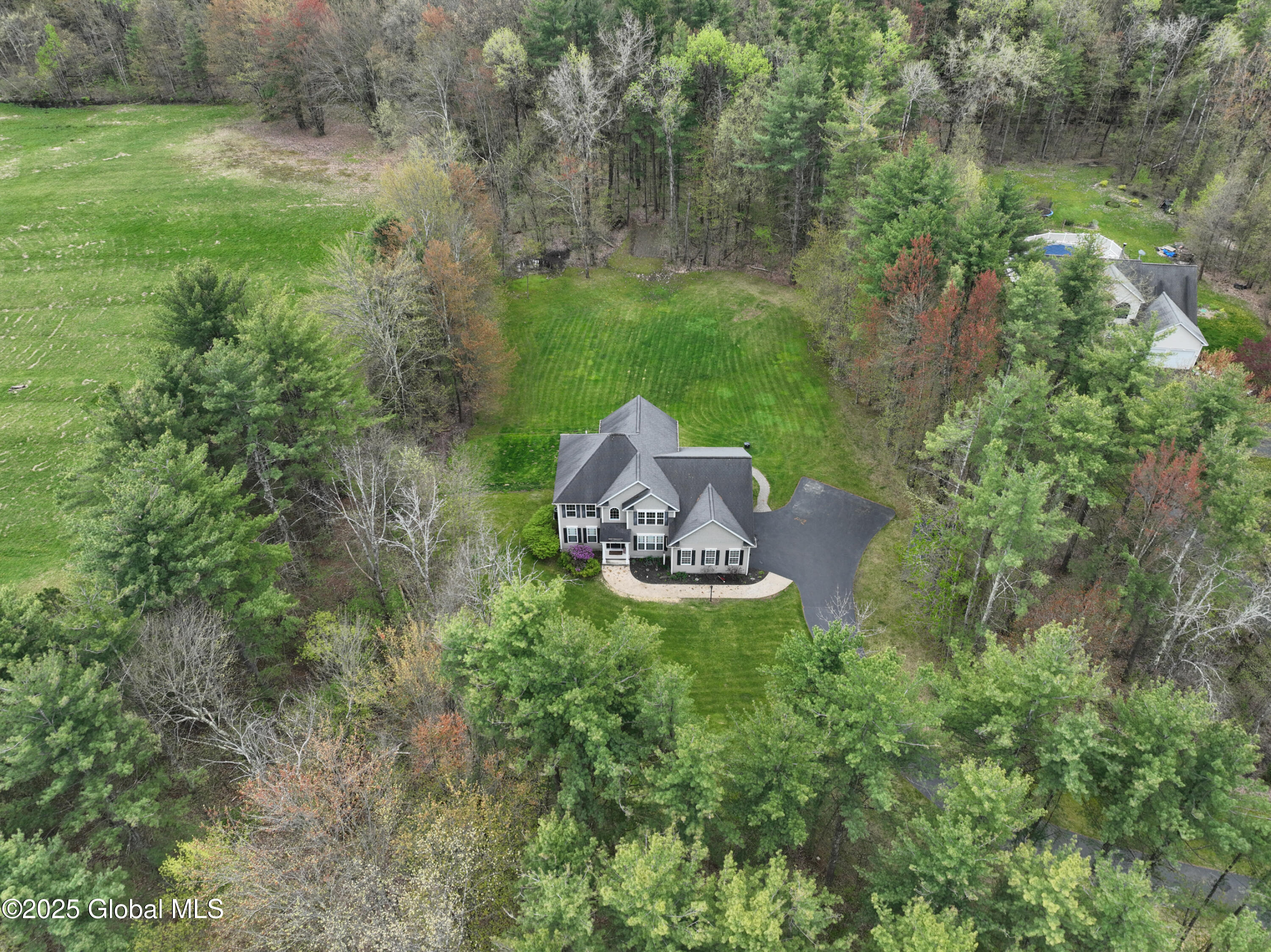 279 Round Lake Road