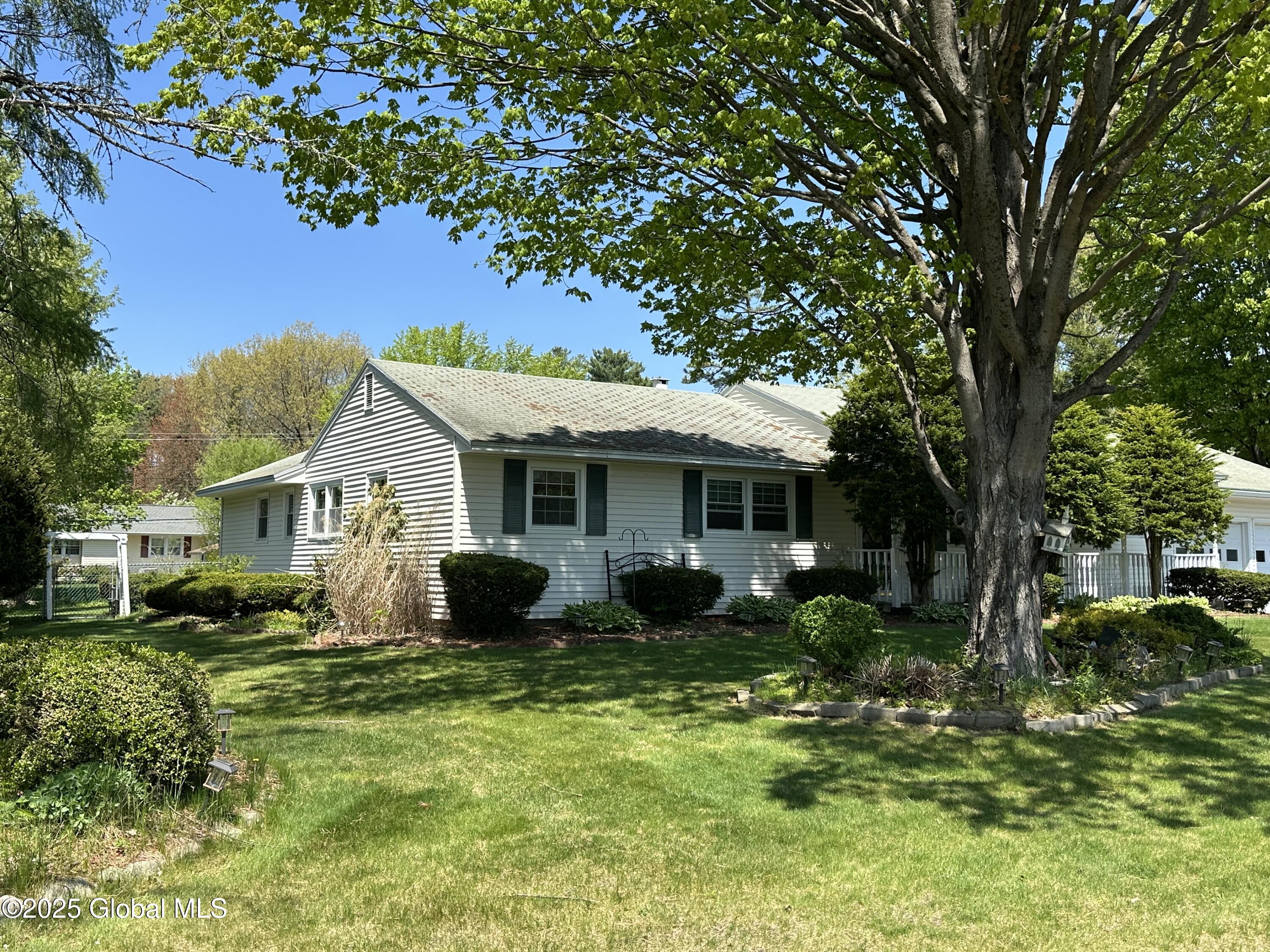 12 Westmore Avenue