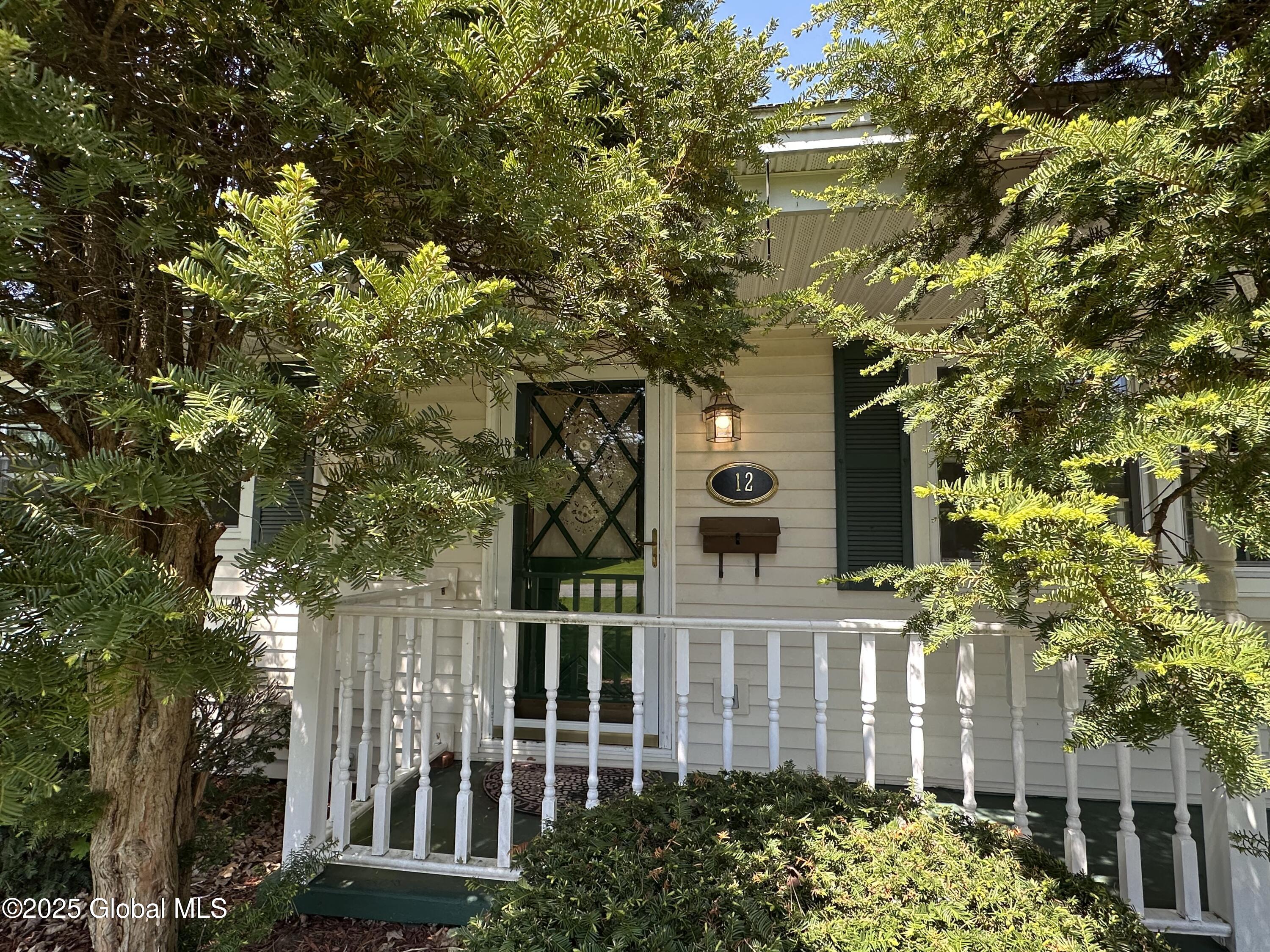 12 Westmore Avenue