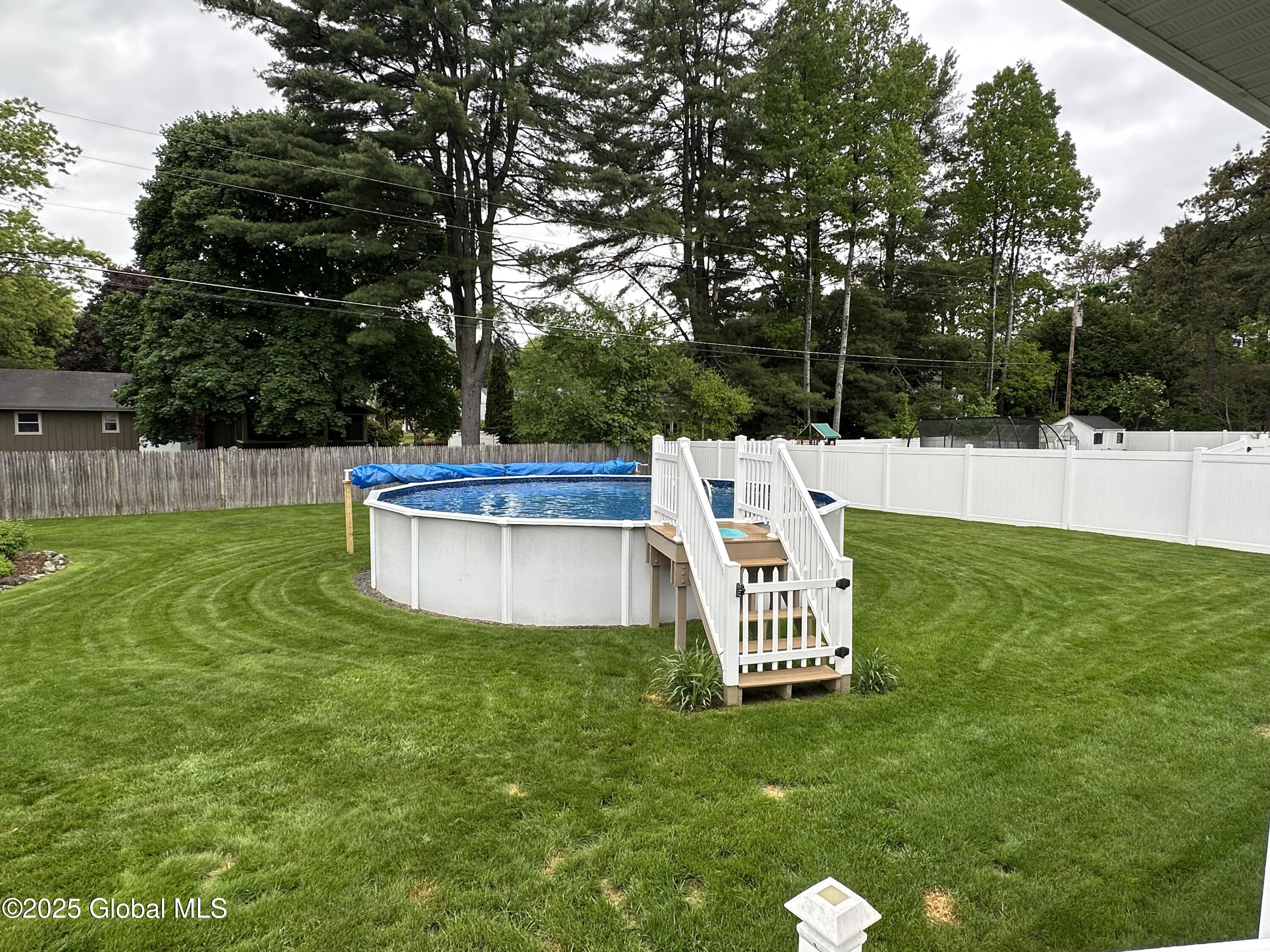 25 Sylvan Avenue