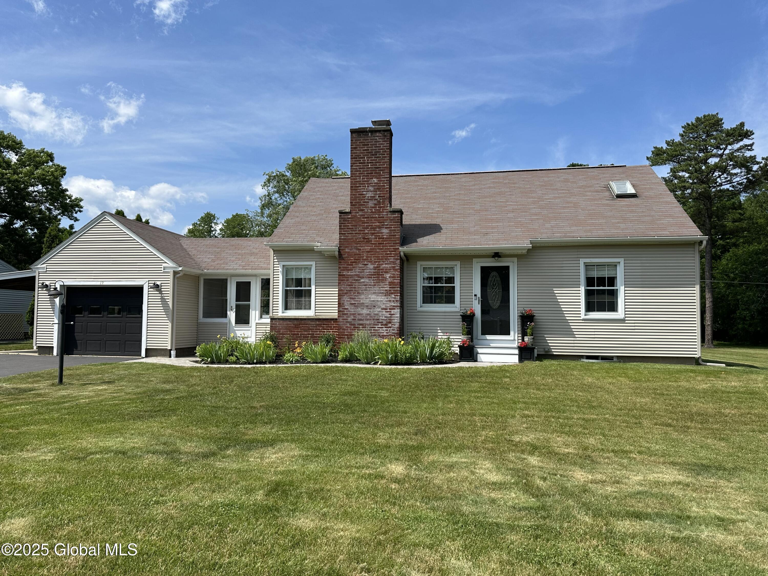 12 Spruce Street