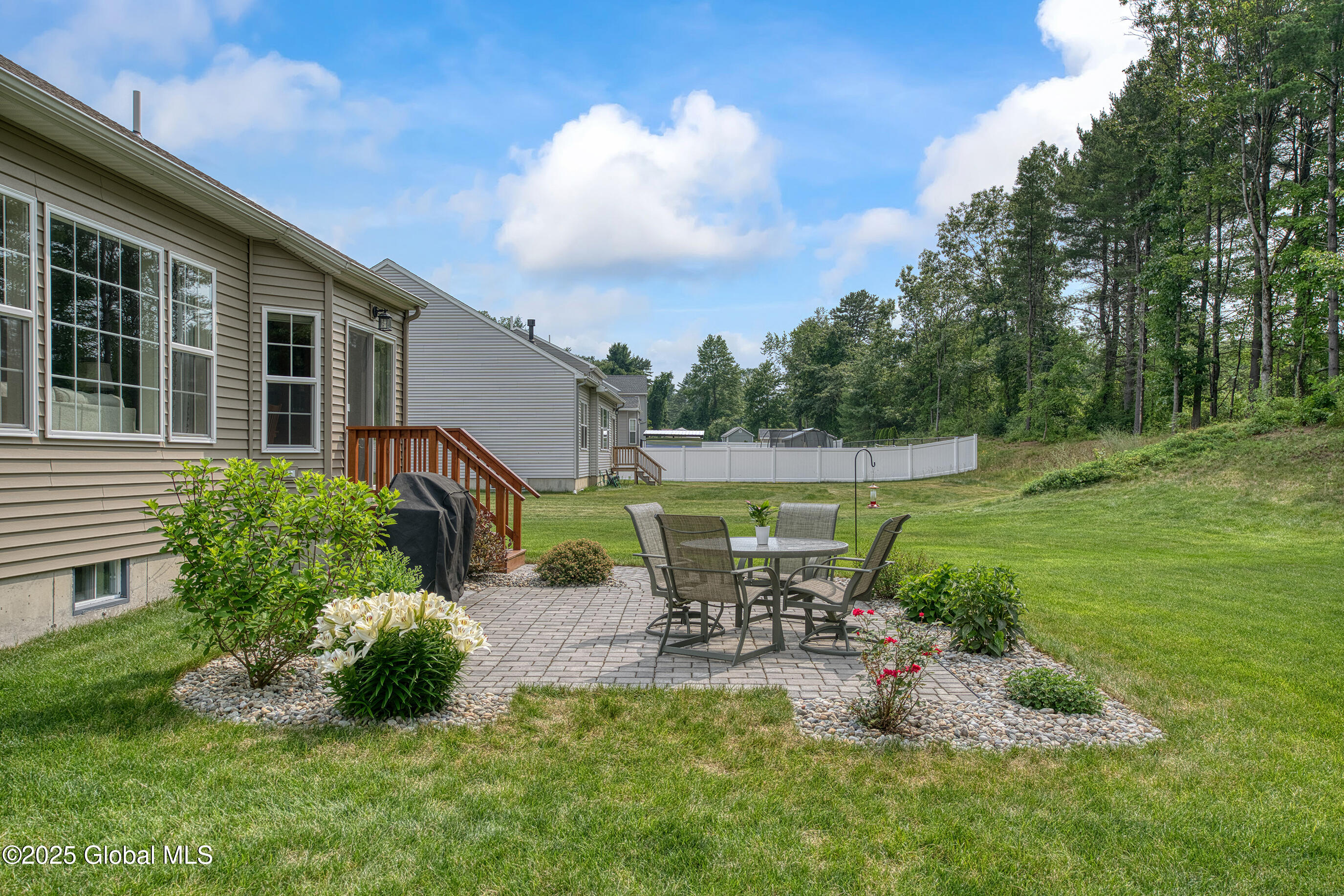 55 Winterberry Lane