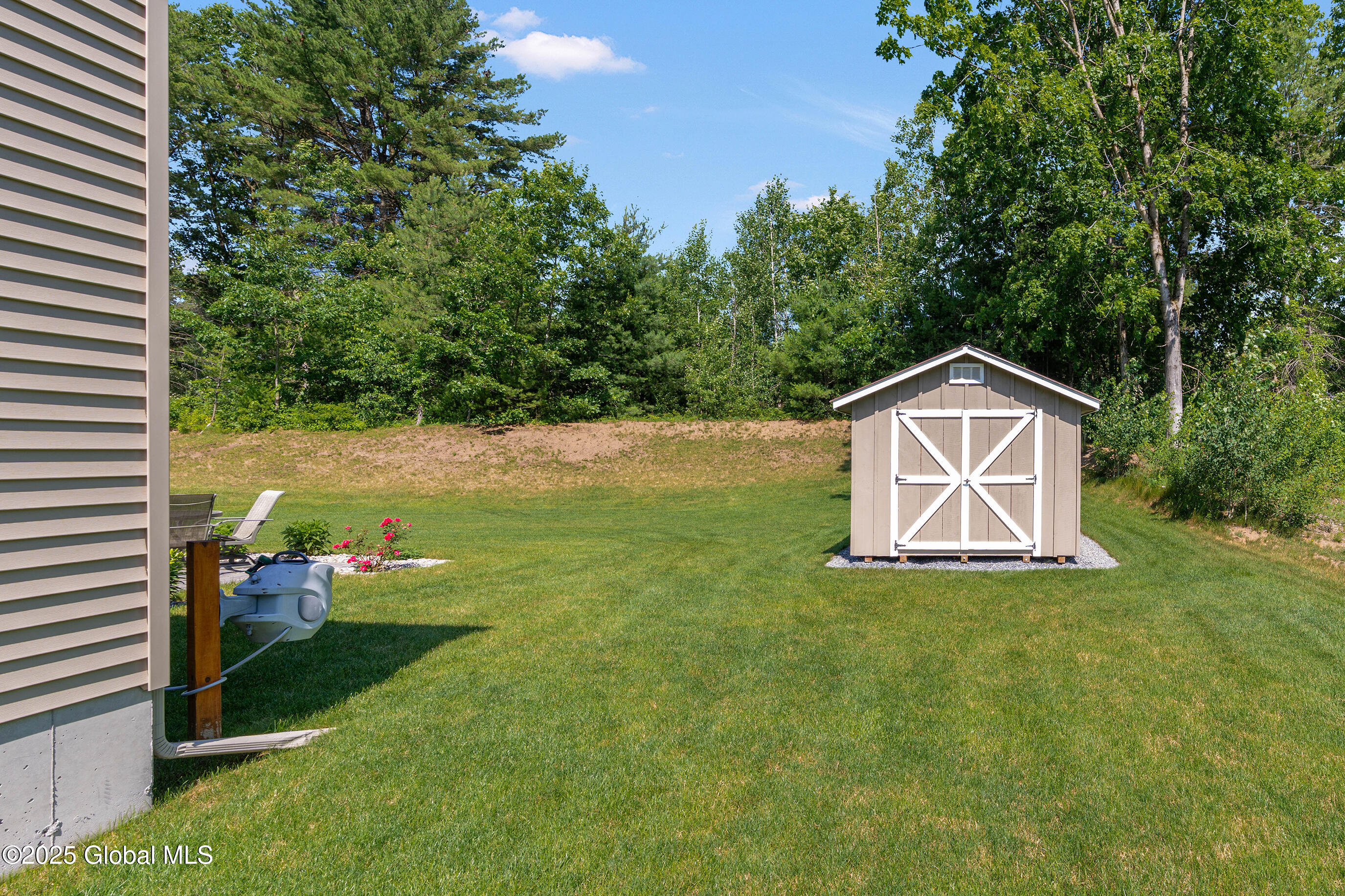 55 Winterberry Lane