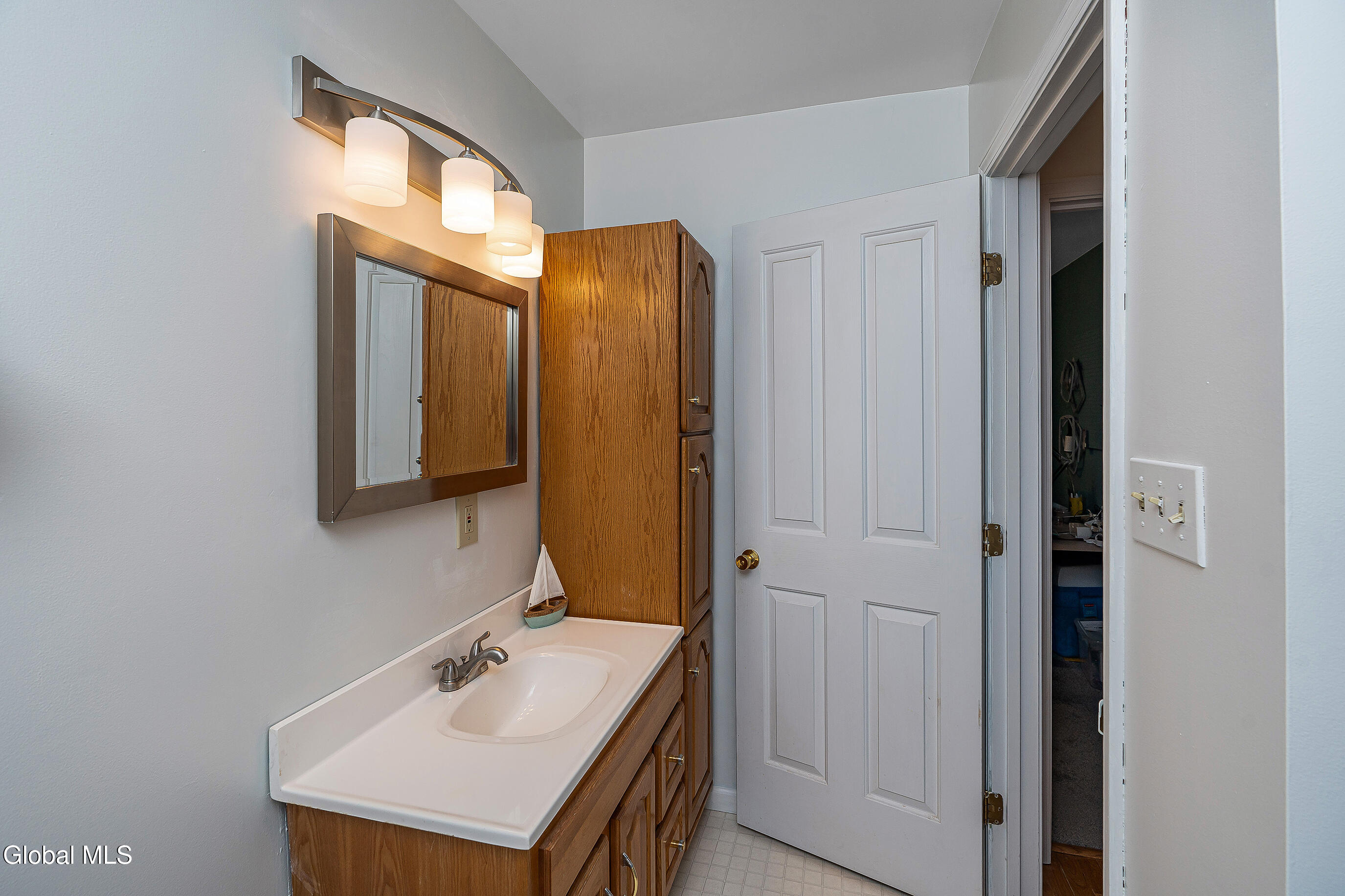 22 Oak View Drive