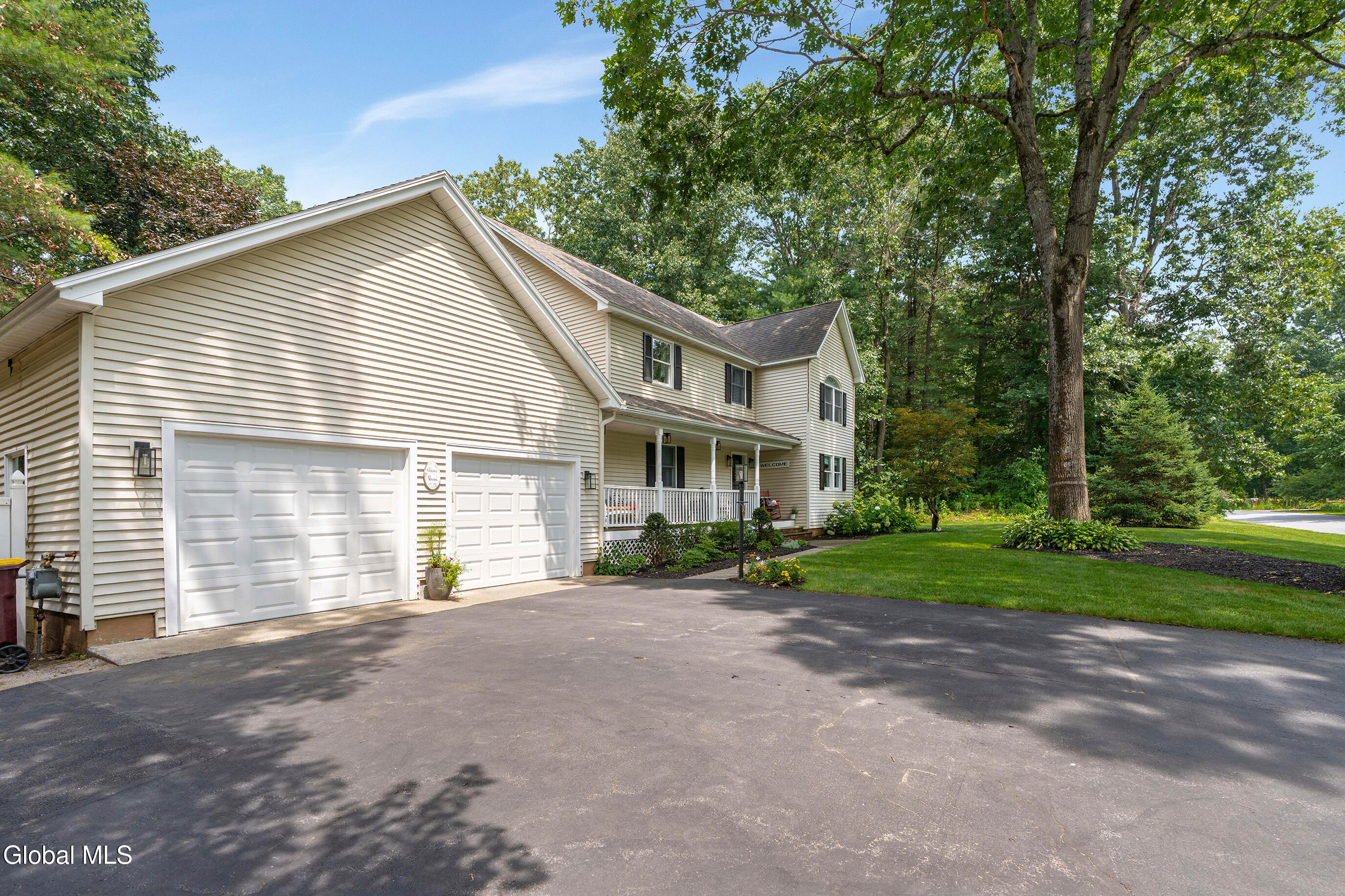 22 Oak View Drive