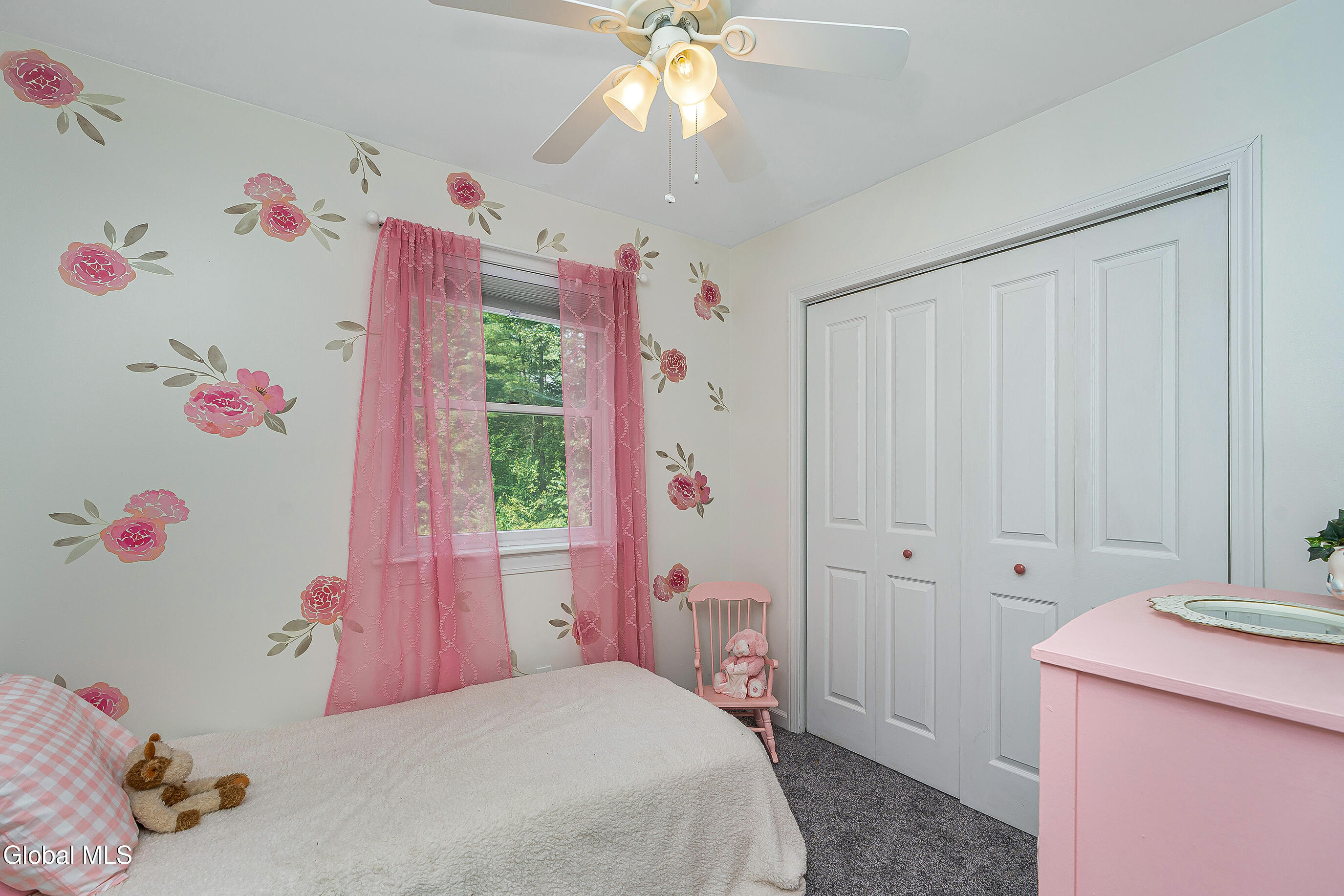 22 Oak View Drive