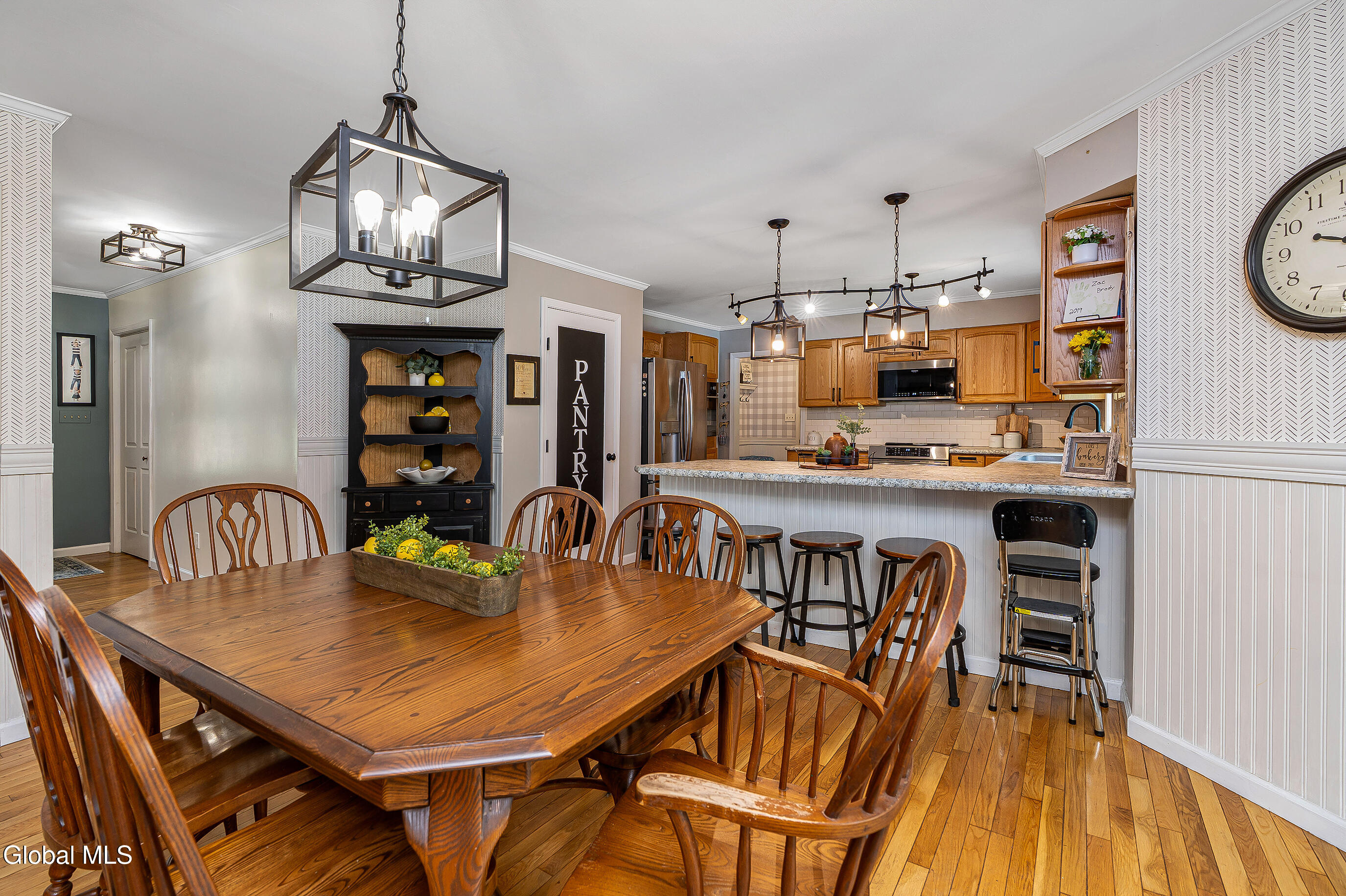 22 Oak View Drive