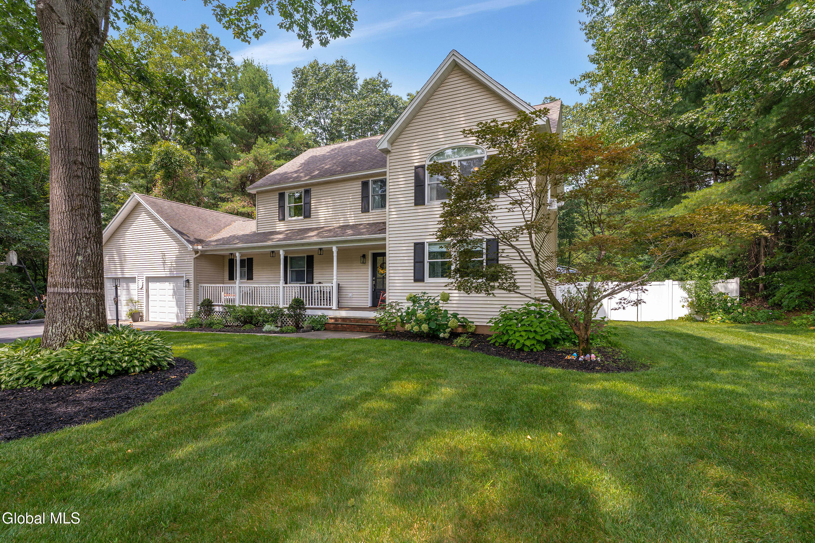 22 Oak View Drive