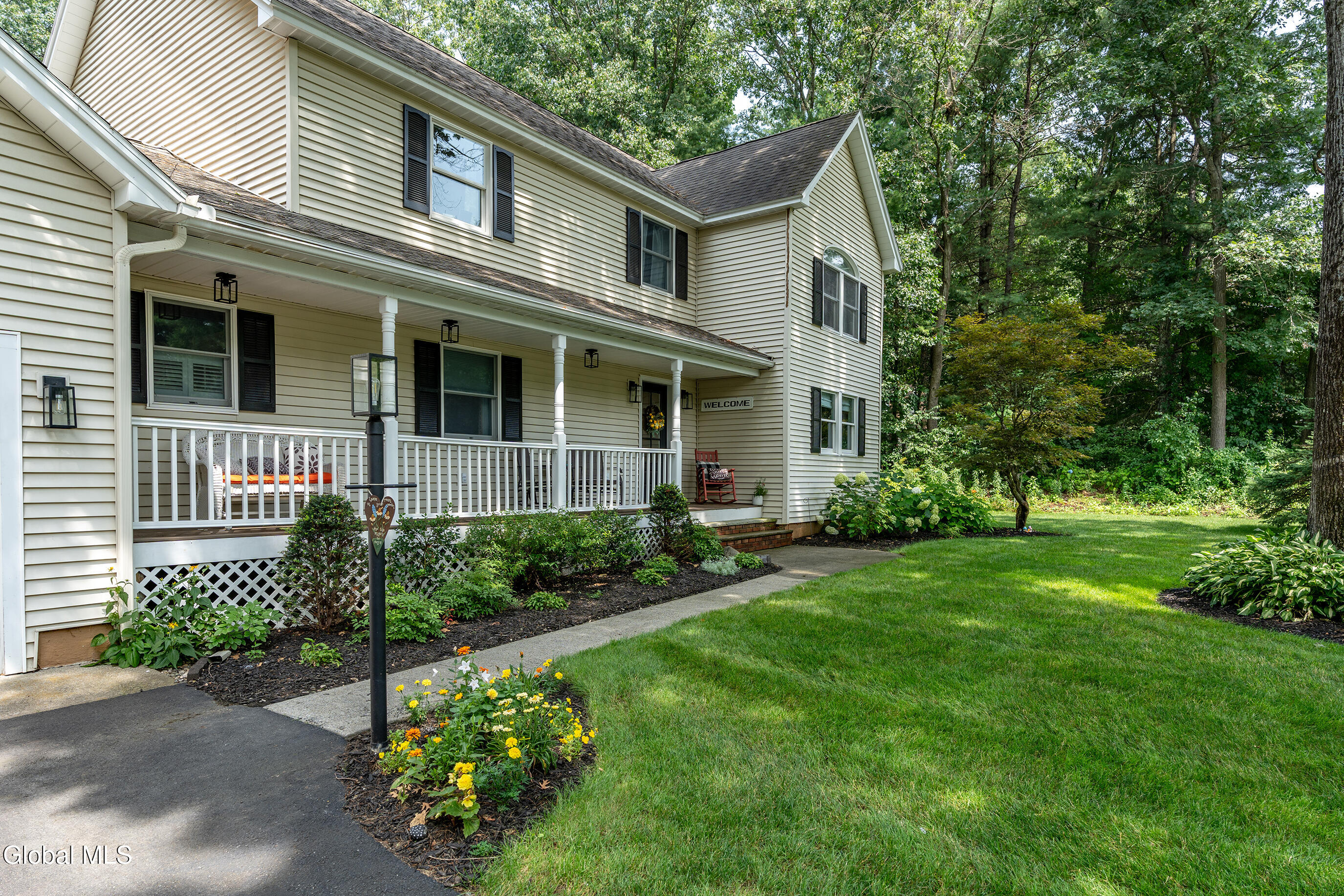 22 Oak View Drive