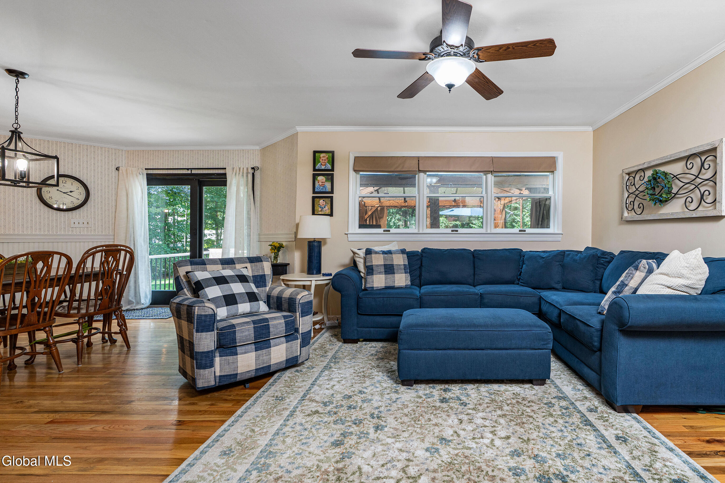 22 Oak View Drive
