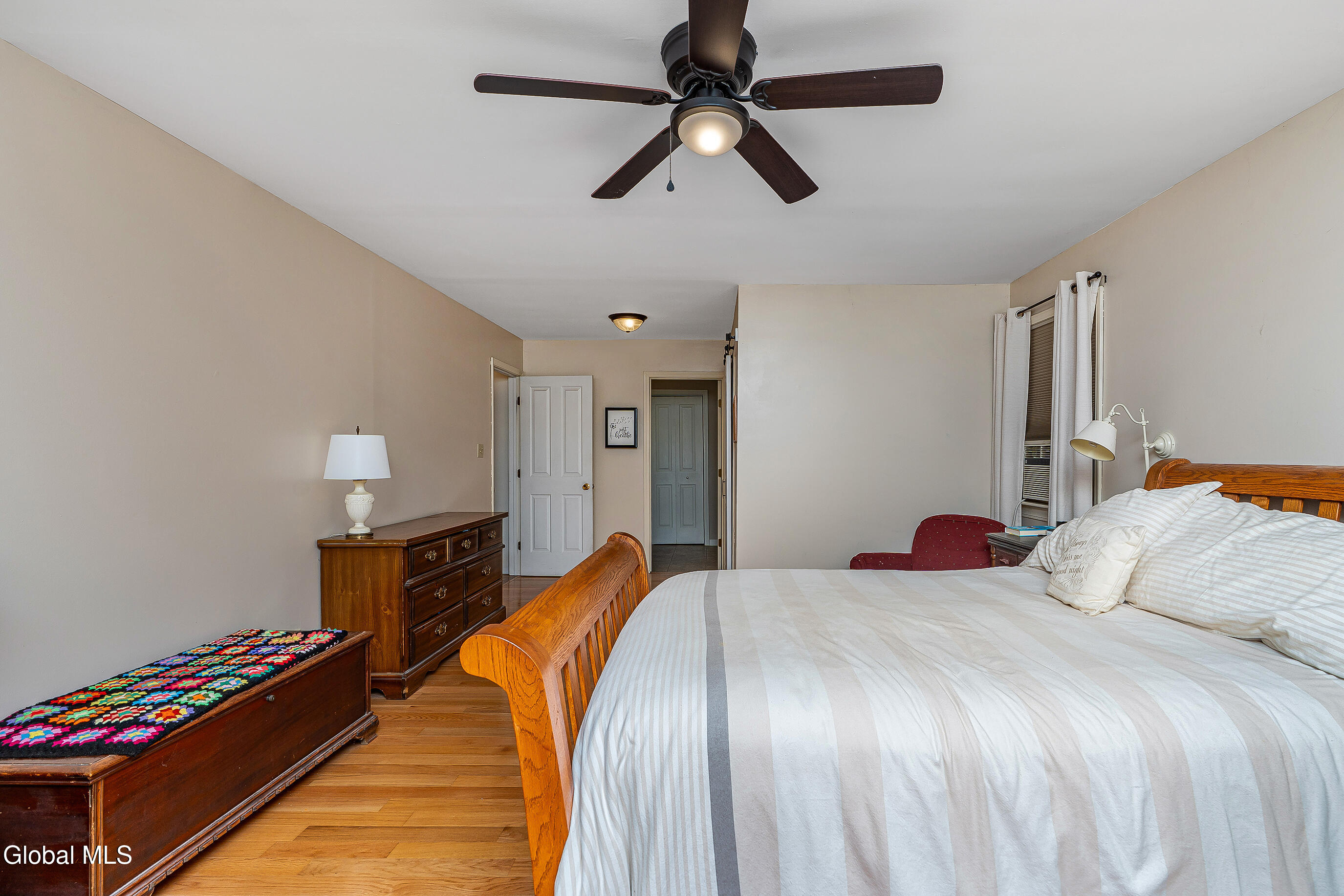 22 Oak View Drive