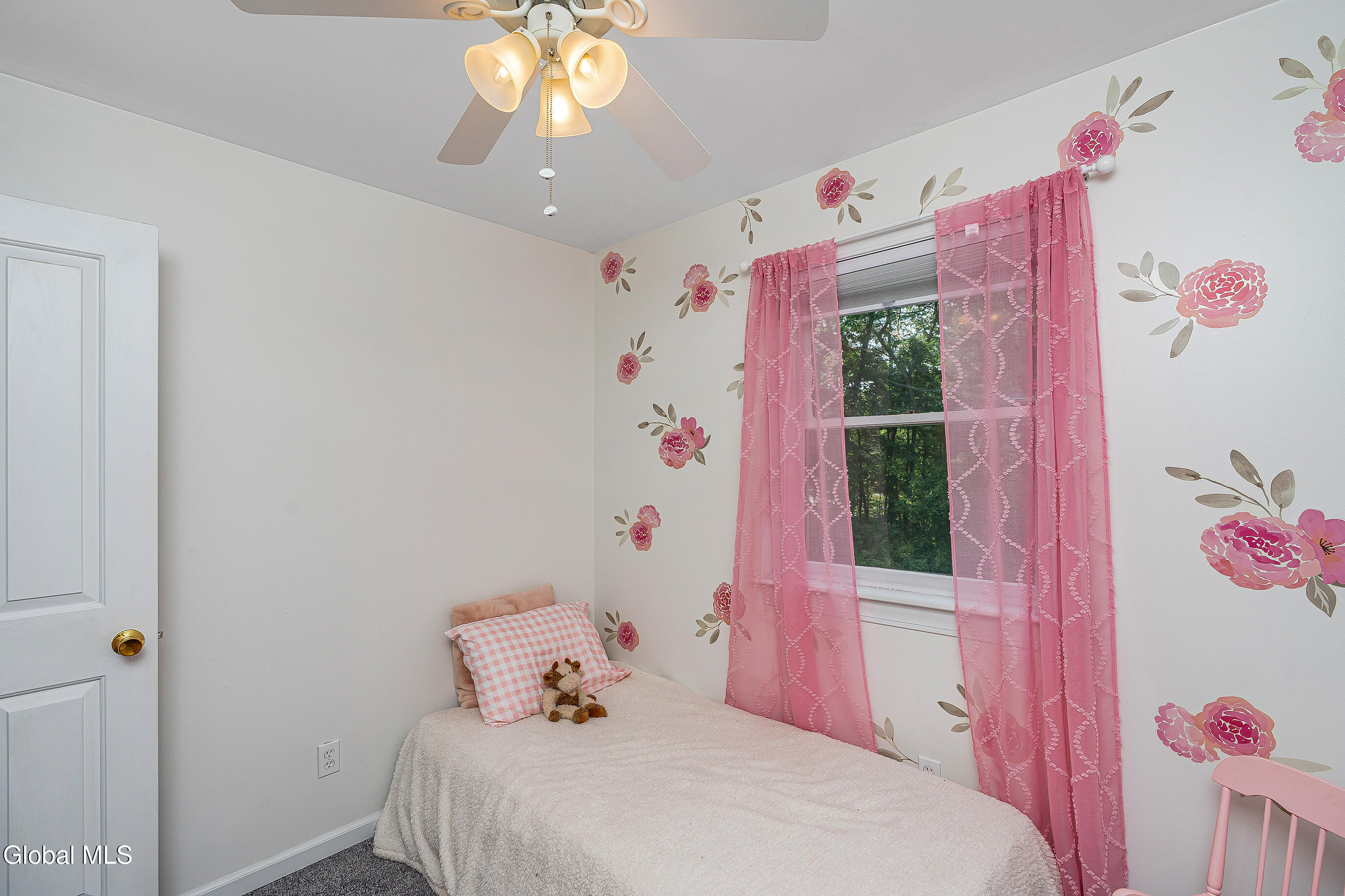 22 Oak View Drive