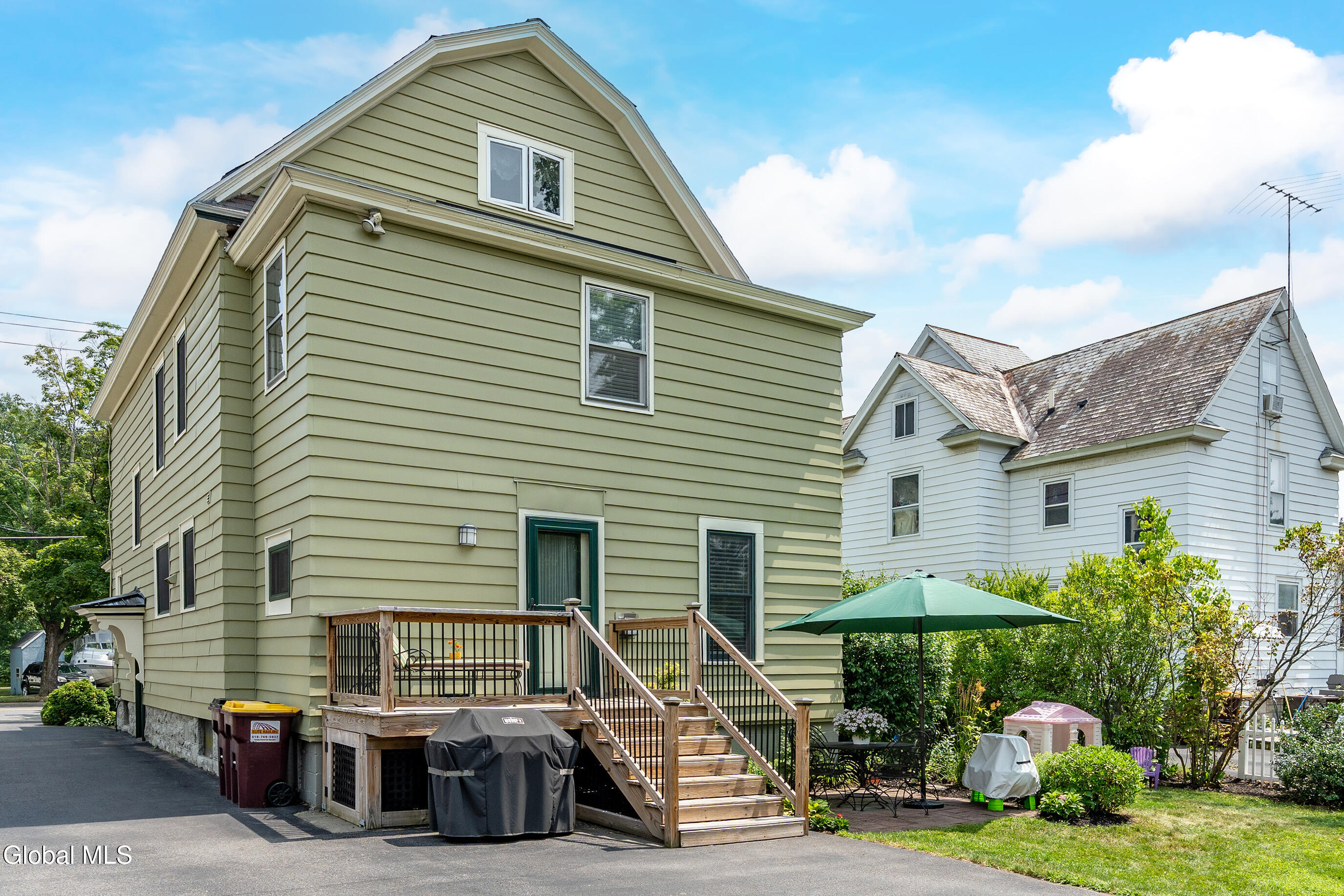 230 Ridge Street