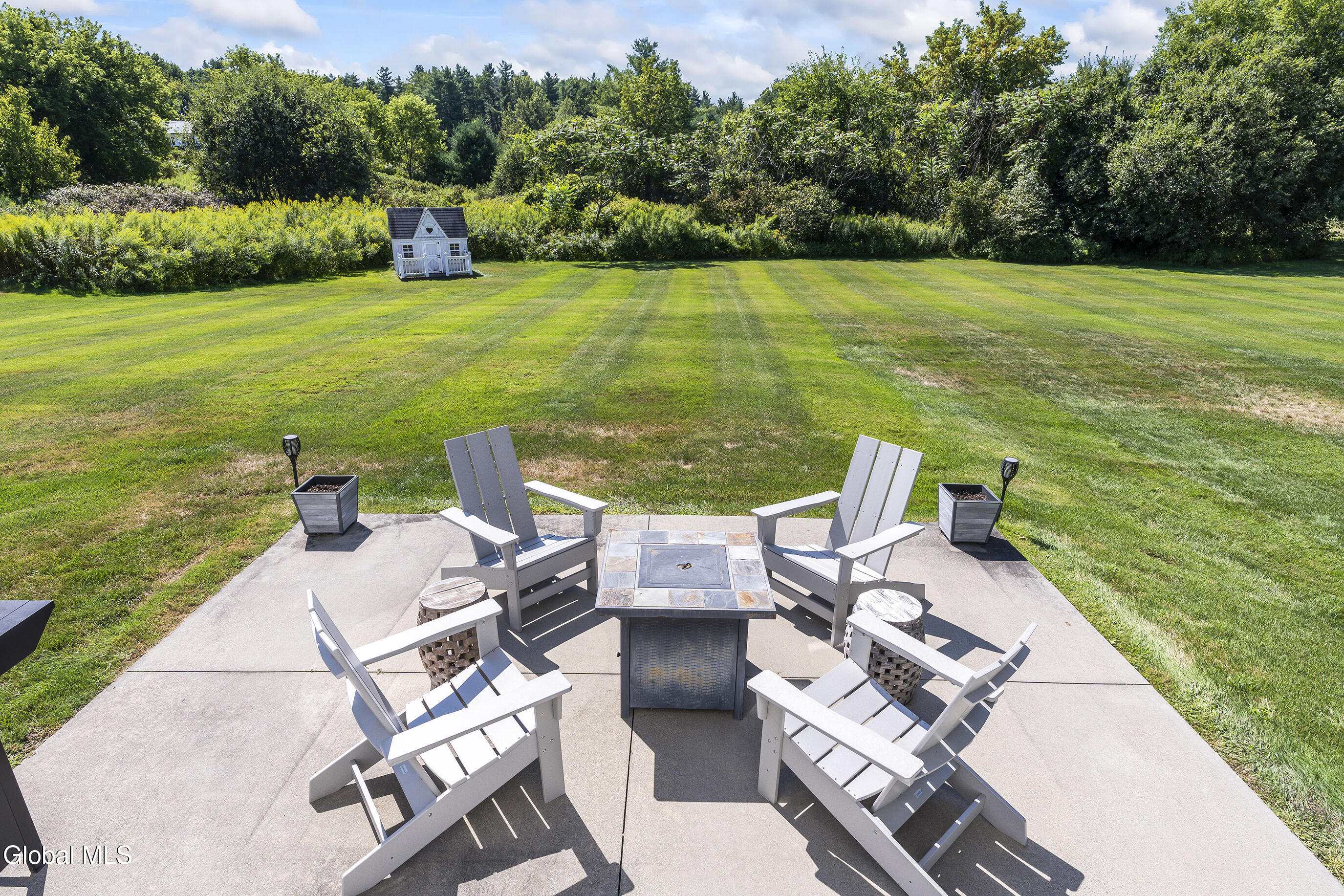 30 Berry Patch Drive