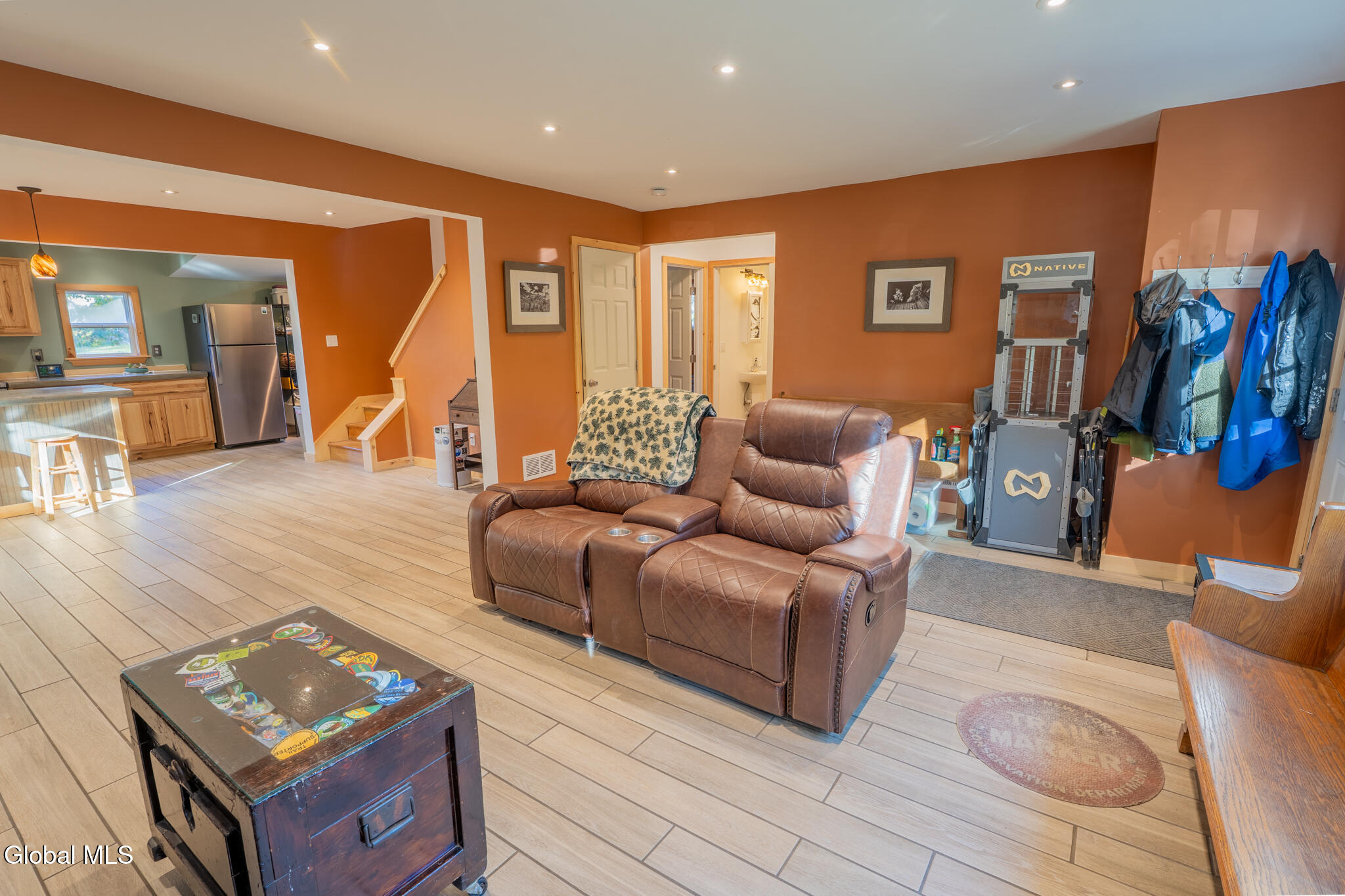 7 Corinth Place