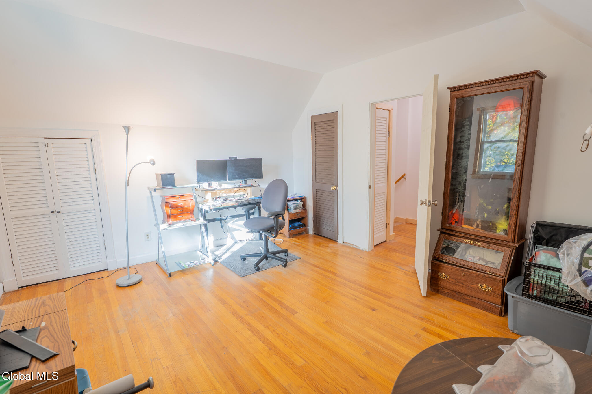 7 Corinth Place