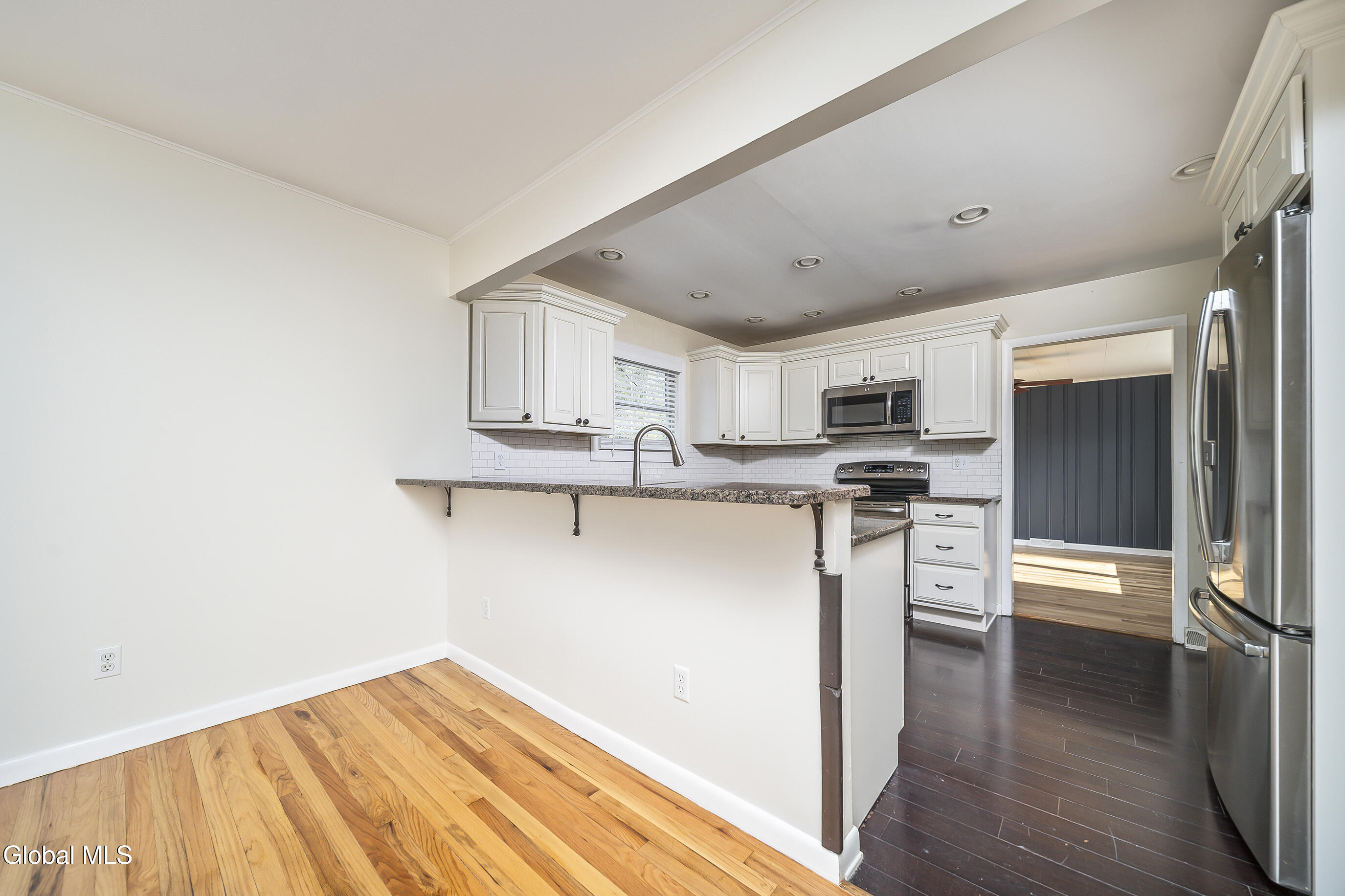 12 Bullard Avenue