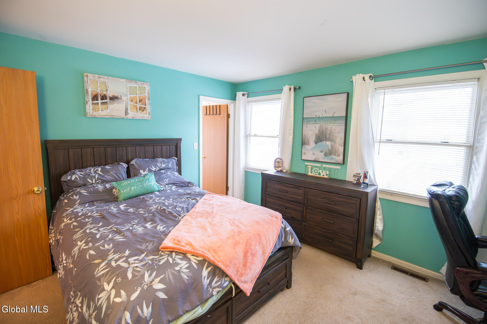 17 Primrose Avenue