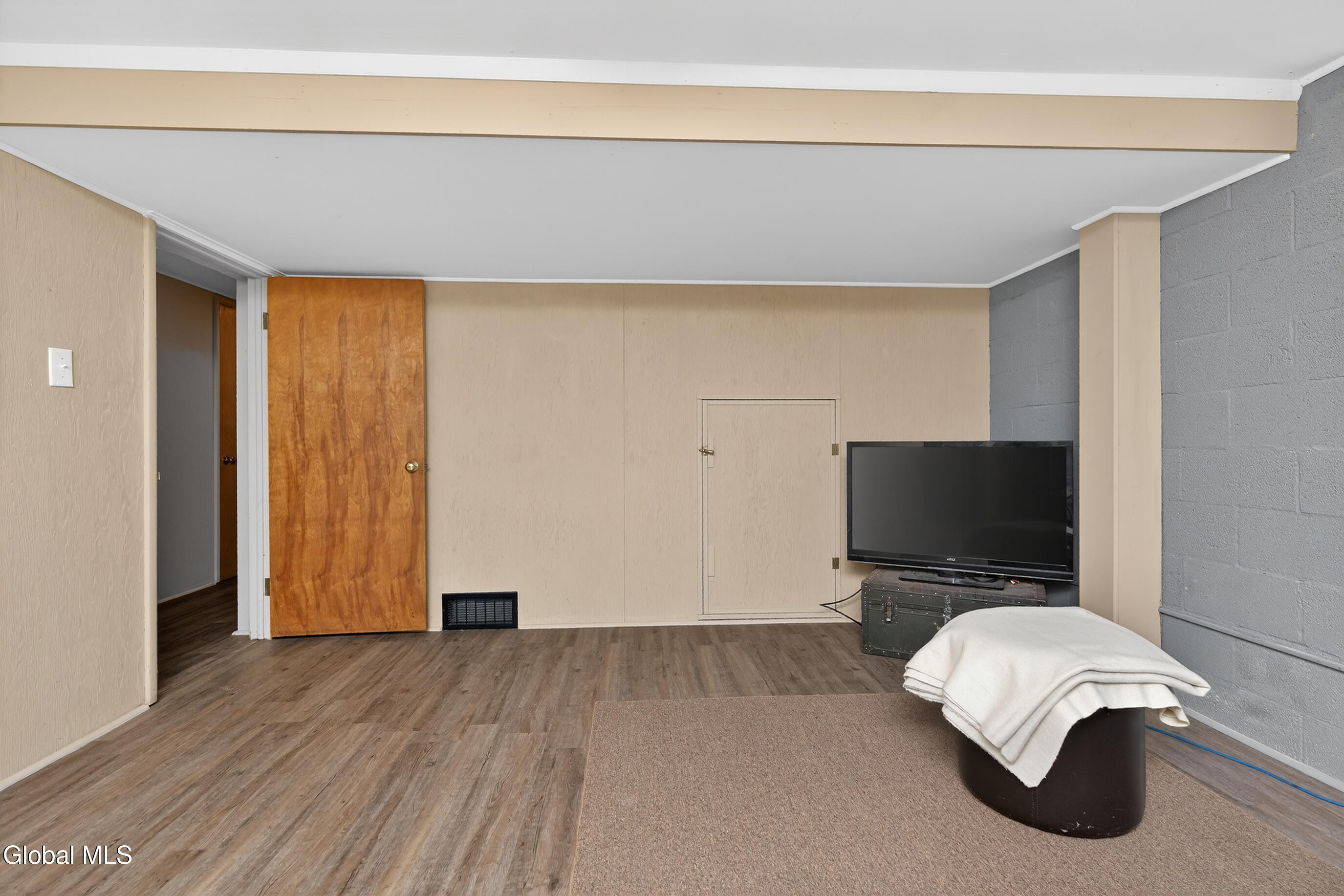 55 Country Colony Road