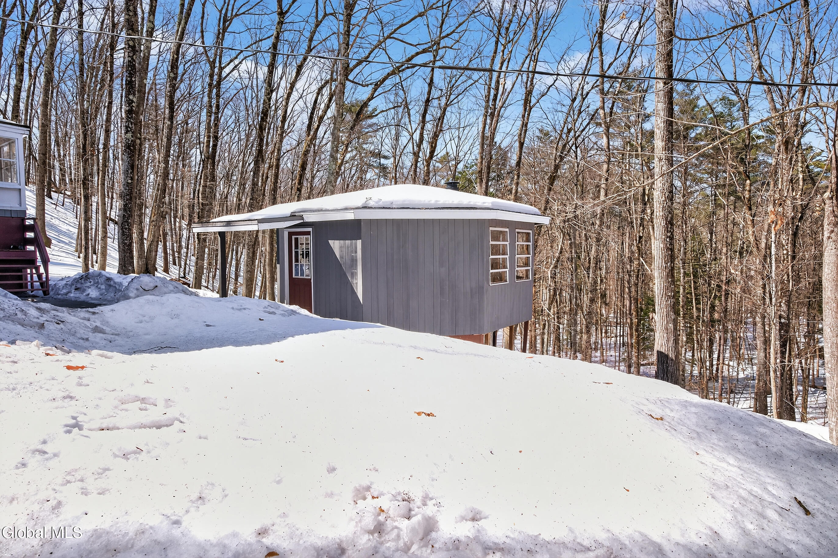 55 Country Colony Road