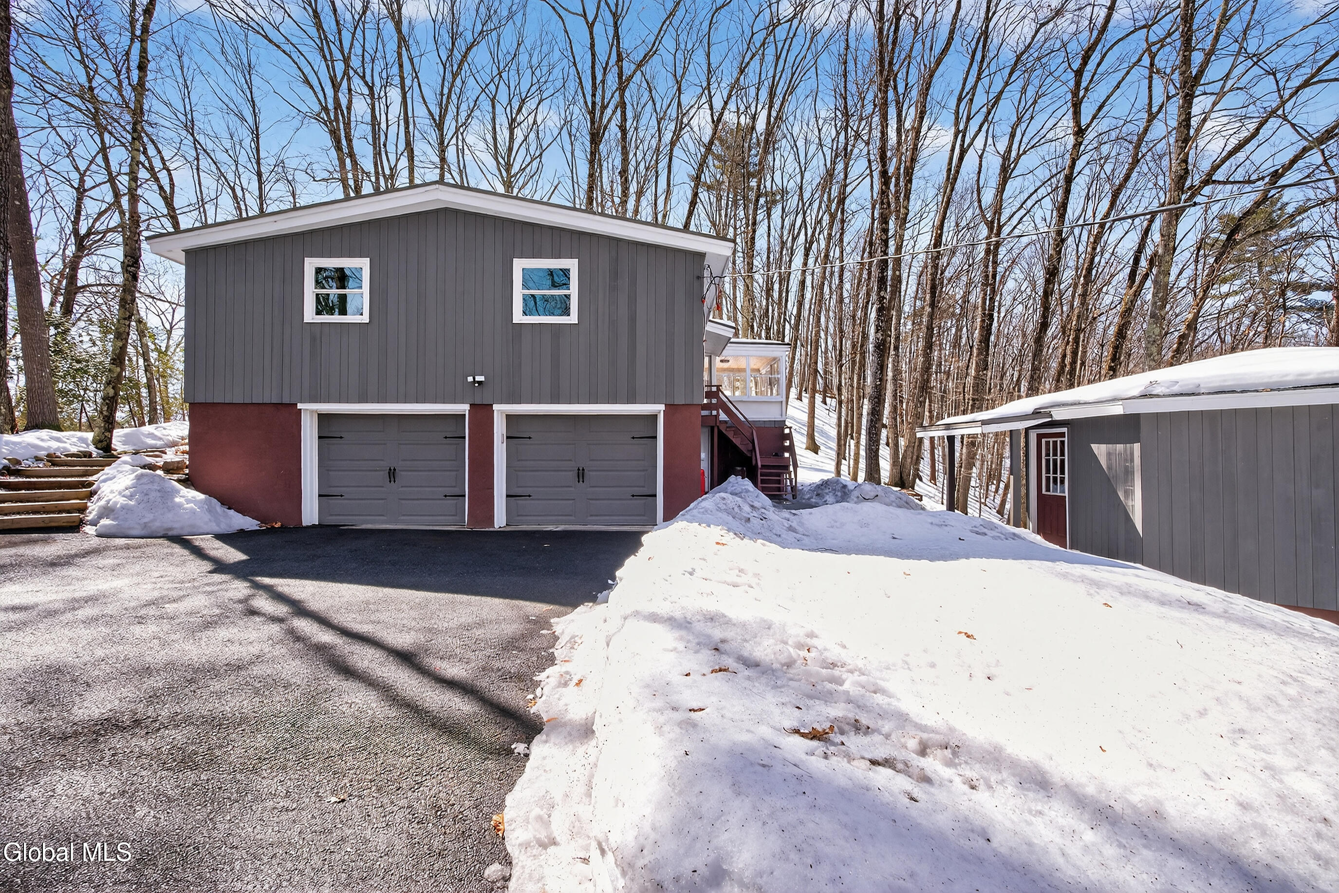 55 Country Colony Road