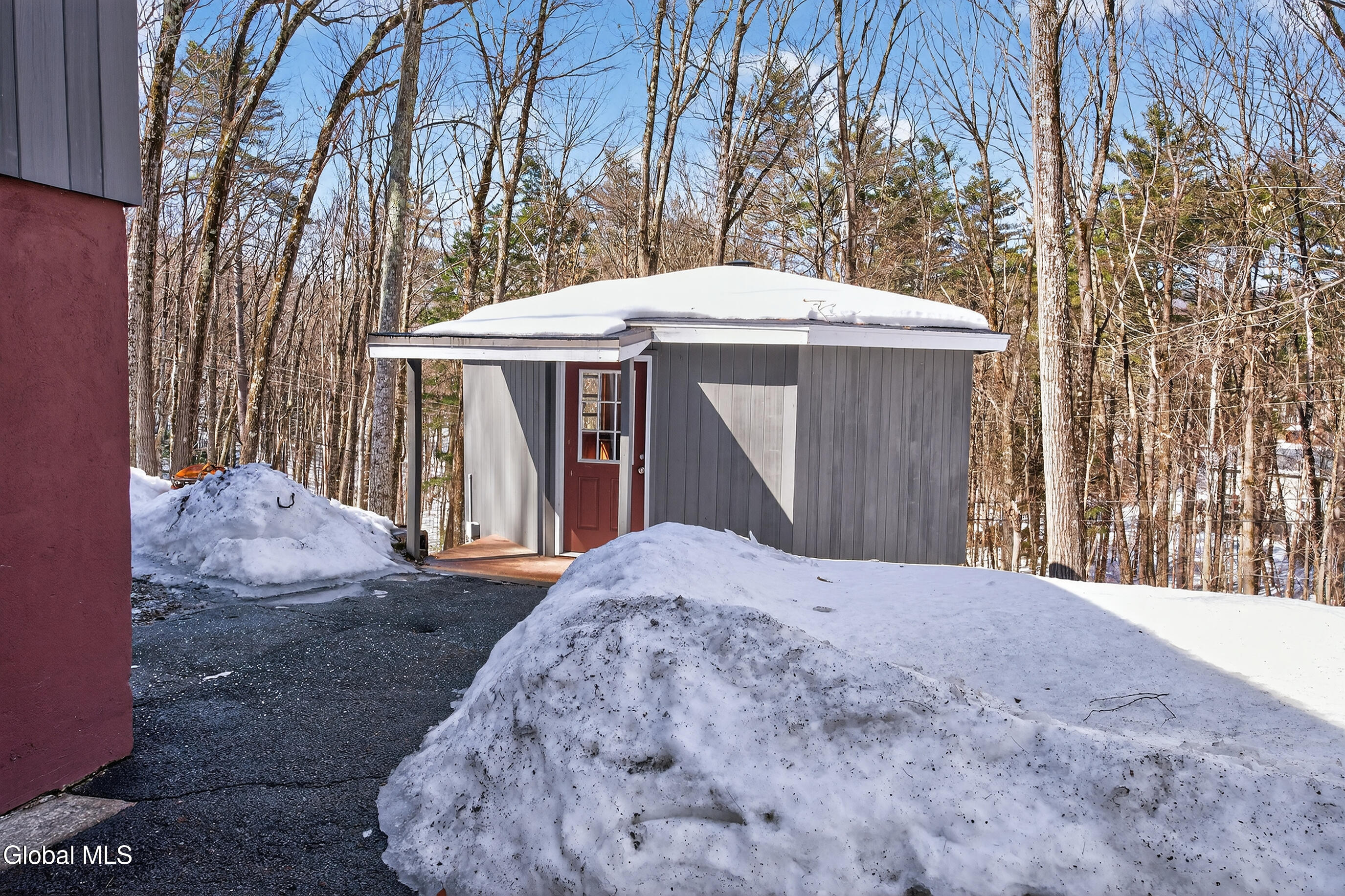 55 Country Colony Road