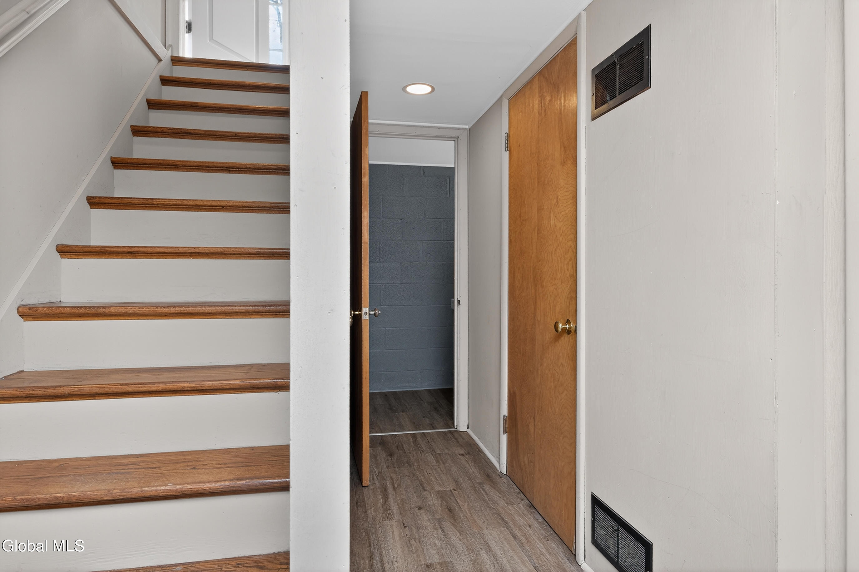 55 Country Colony Road