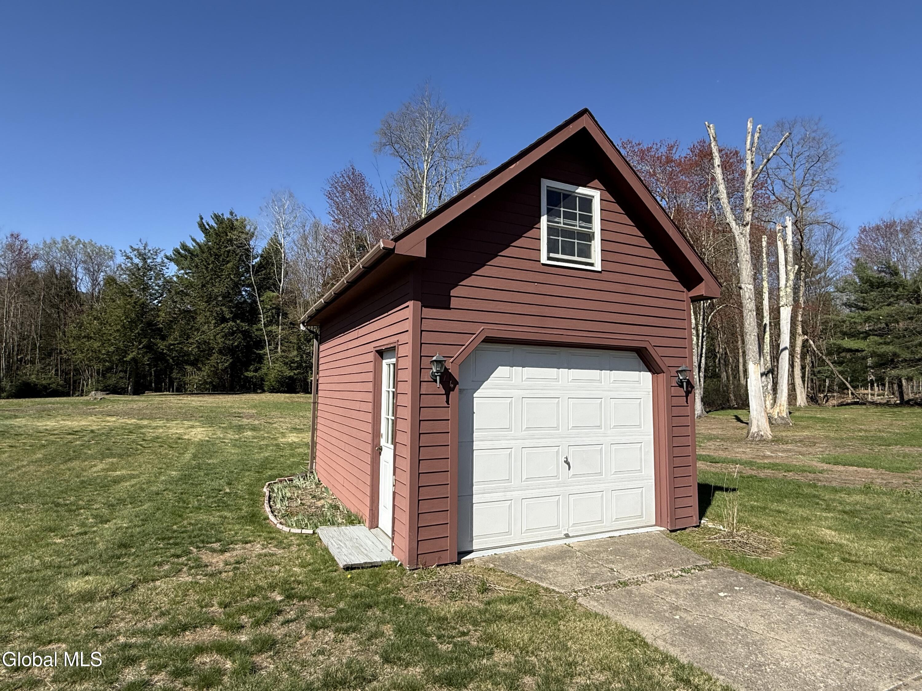 45 Laurel Lane
