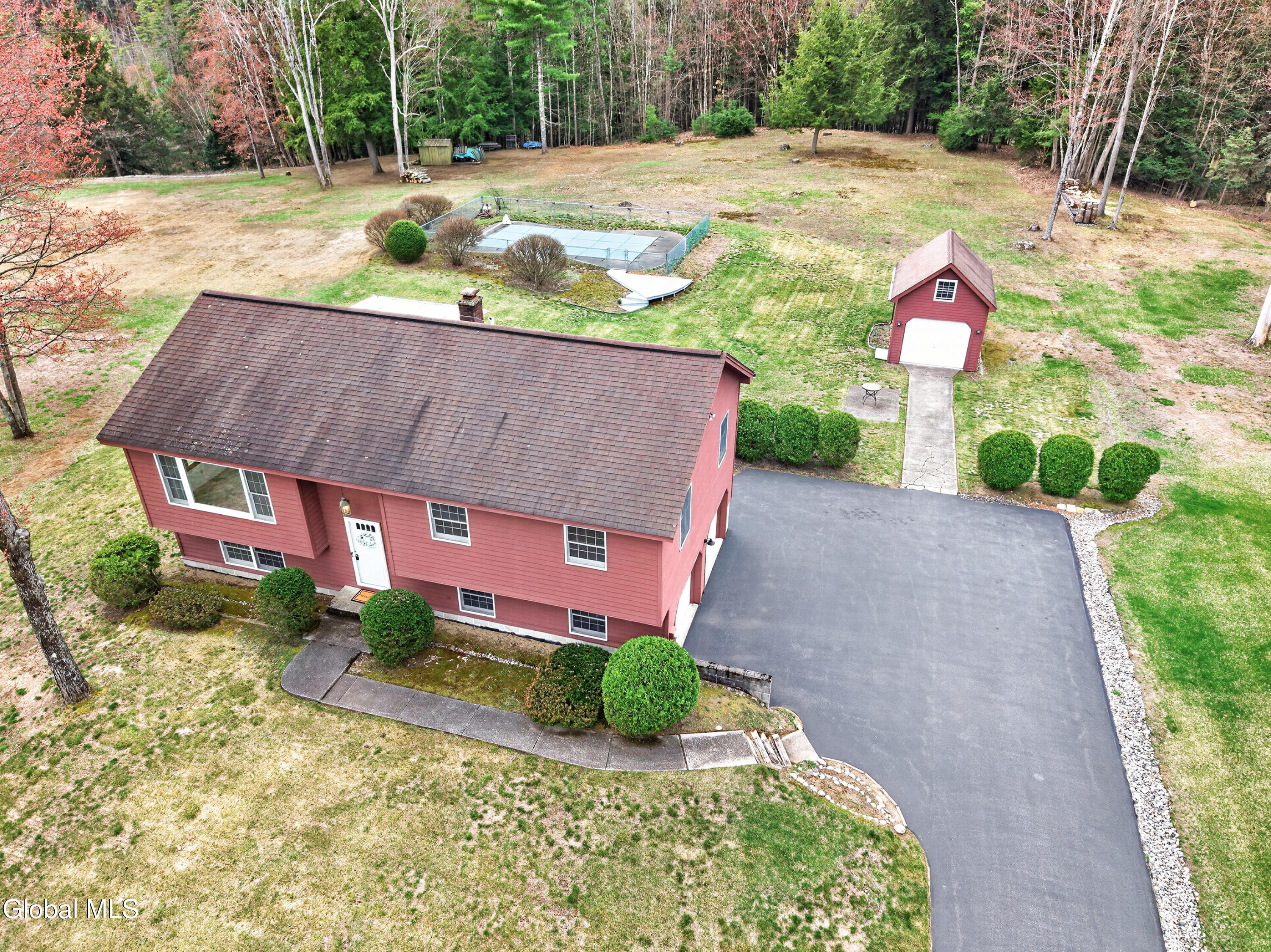 45 Laurel Lane