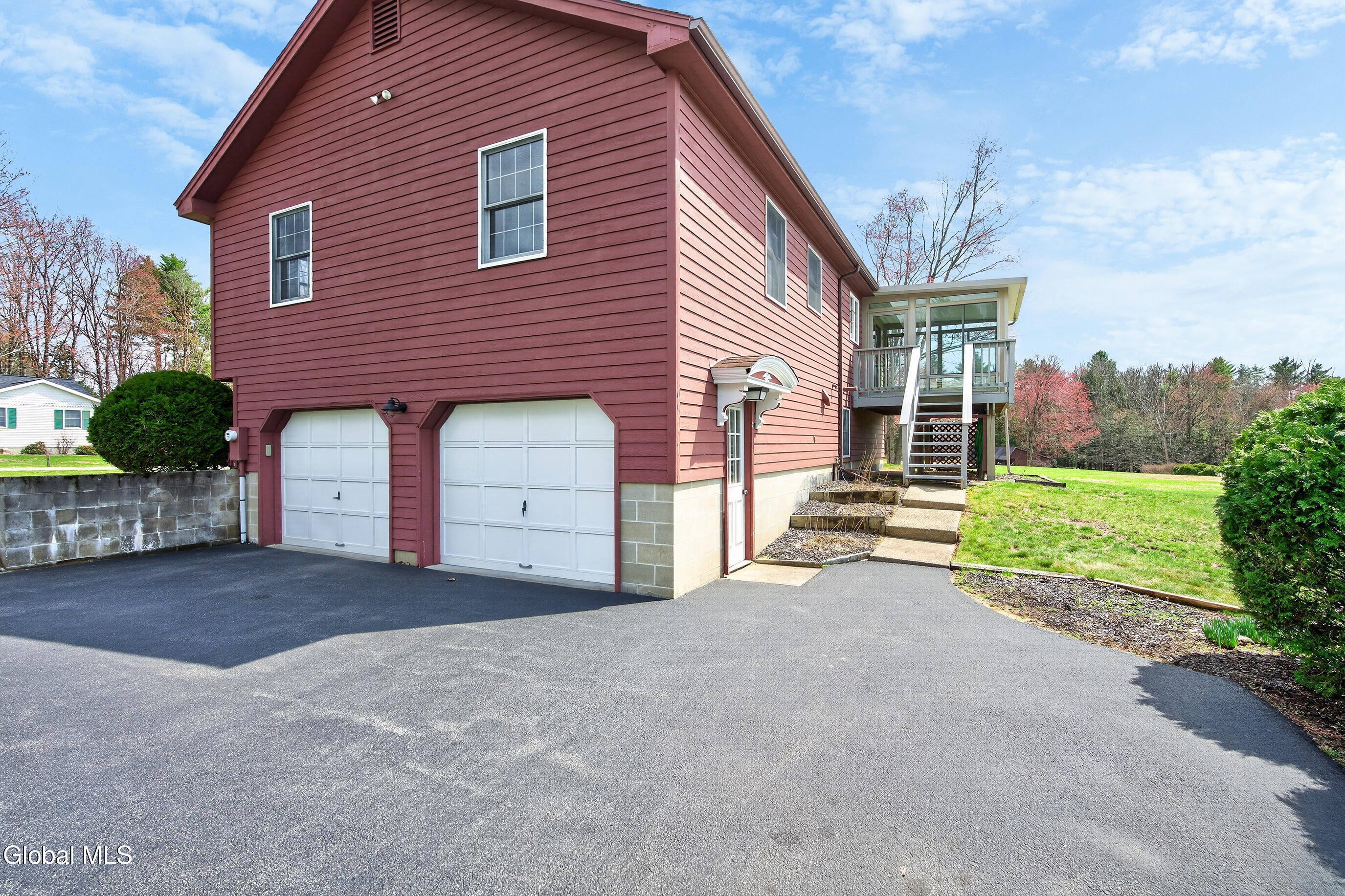 45 Laurel Lane