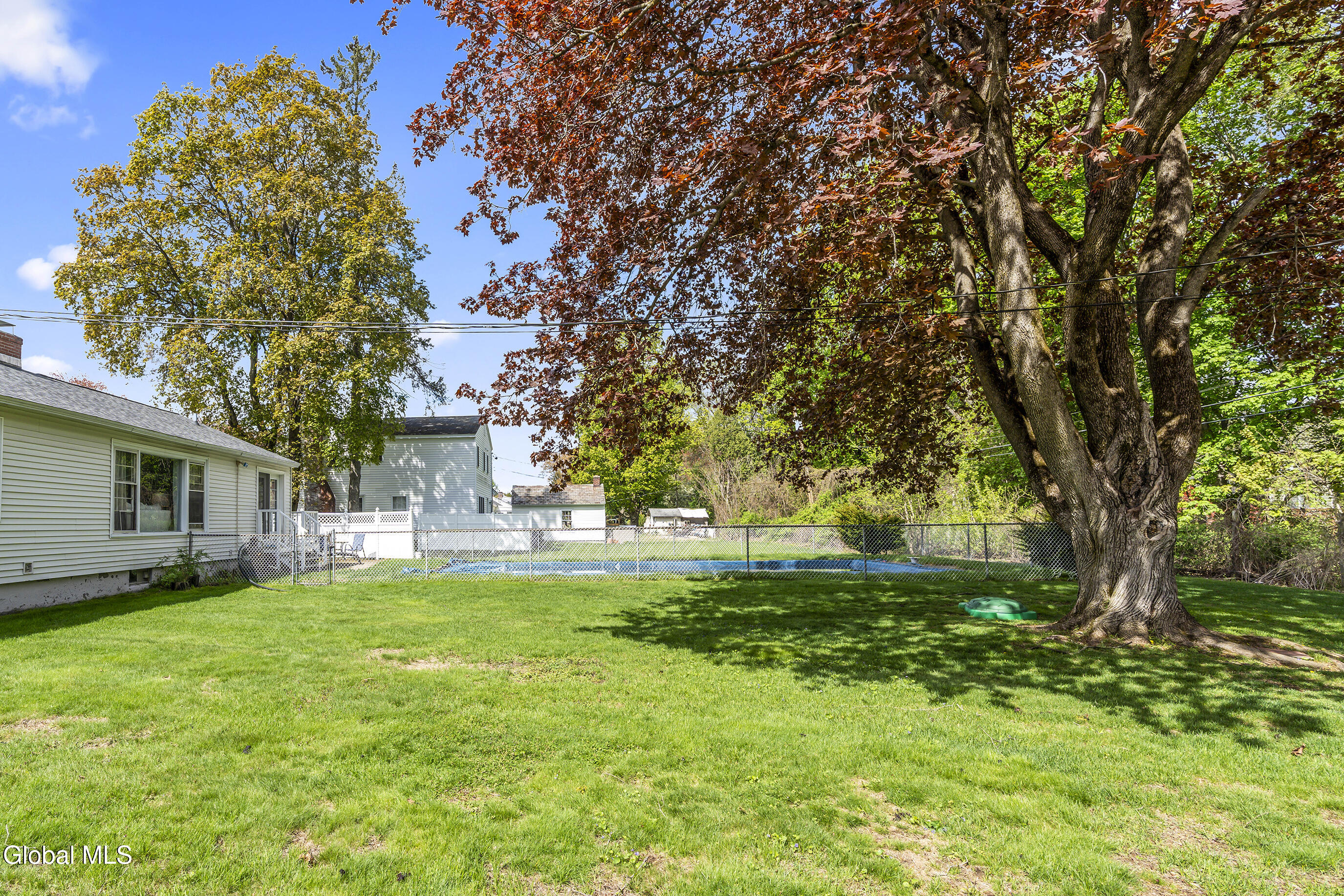 13 Pershing Road